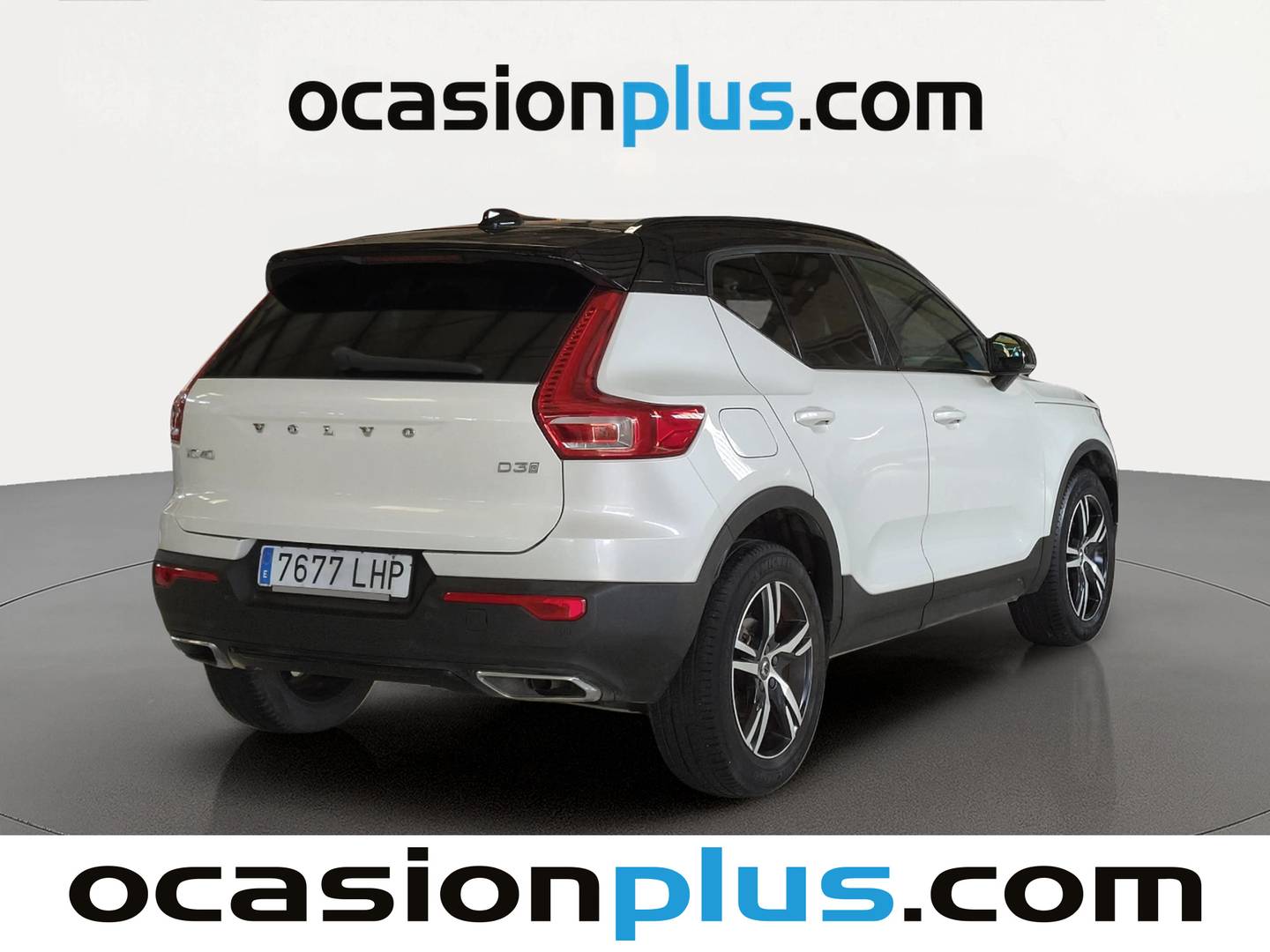 Foto trasera Volvo XC40 Volvo XC40 D3 R-Design Auto (150 CV) derecha