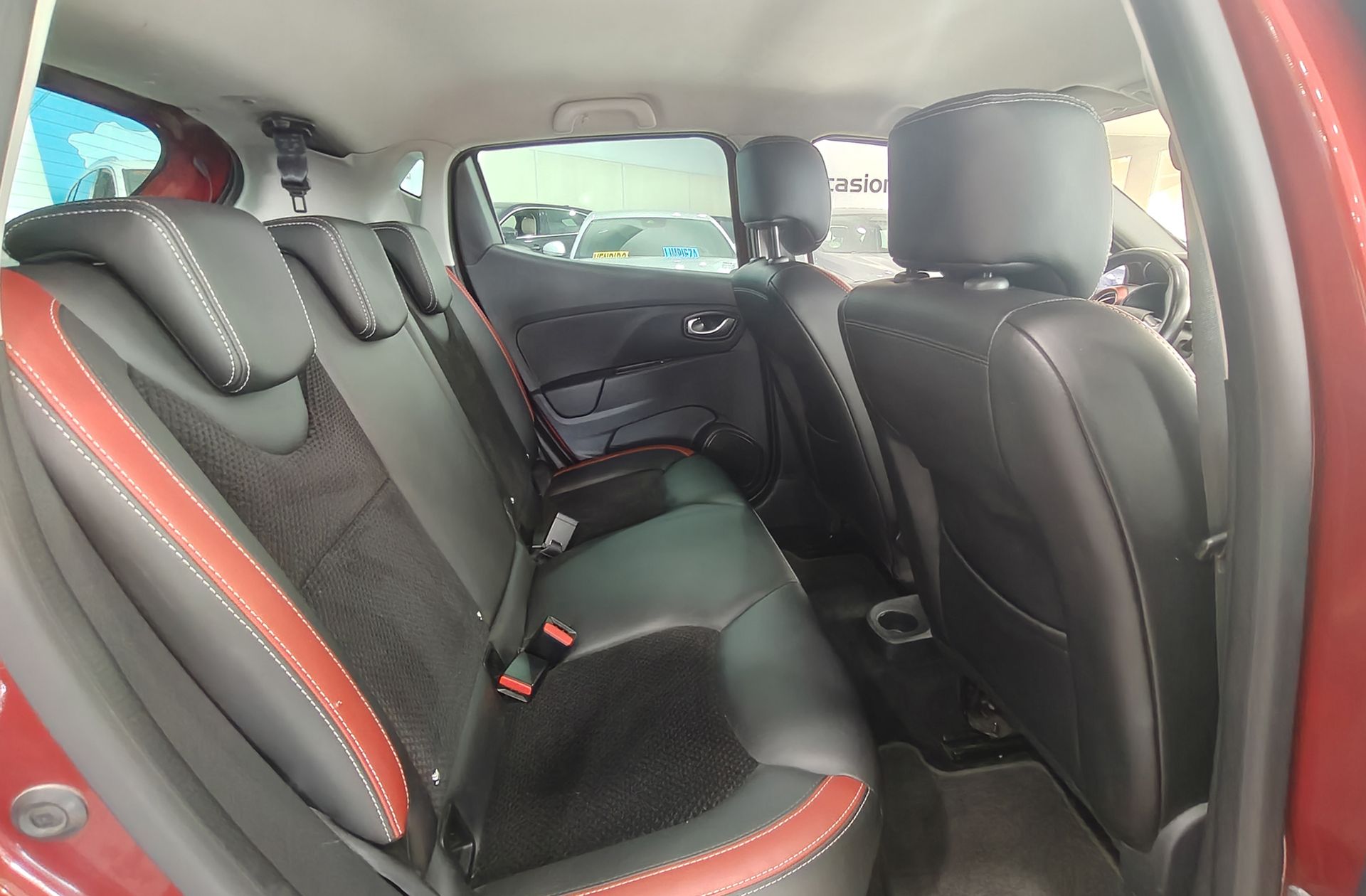 Renault Clio dCi 90 Wolfnoir Energy EDC - foto 15
