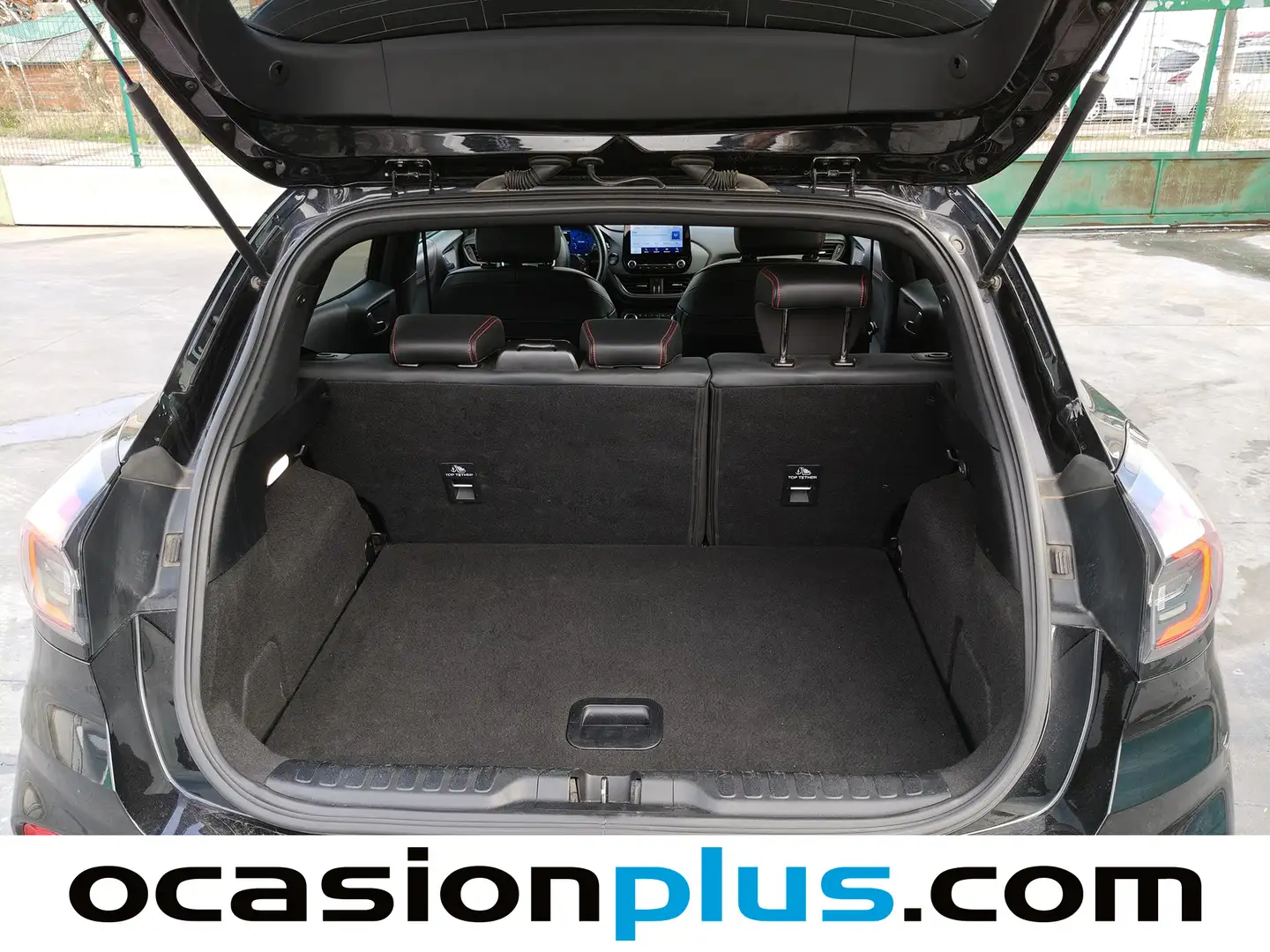 Foto Ford Puma Ford Puma 1.0 EcoBoost MHEV ST-Line X Auto (125 CV)