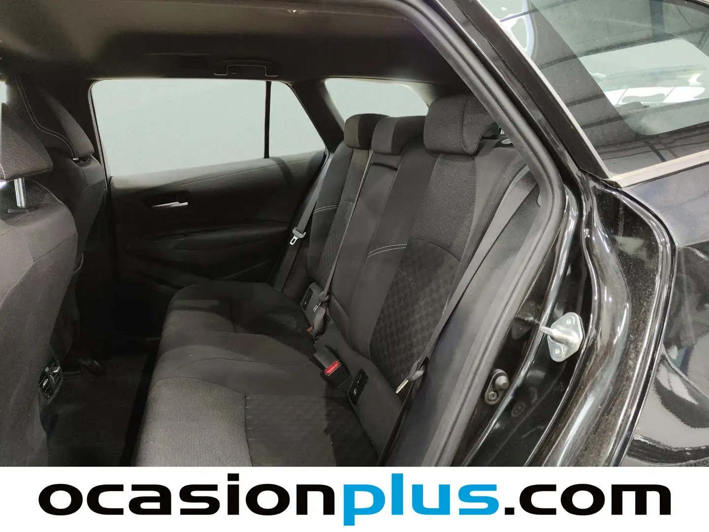 Foto Toyota Corolla Toyota Corolla 140H Active Plus Touring Sport (140 CV)