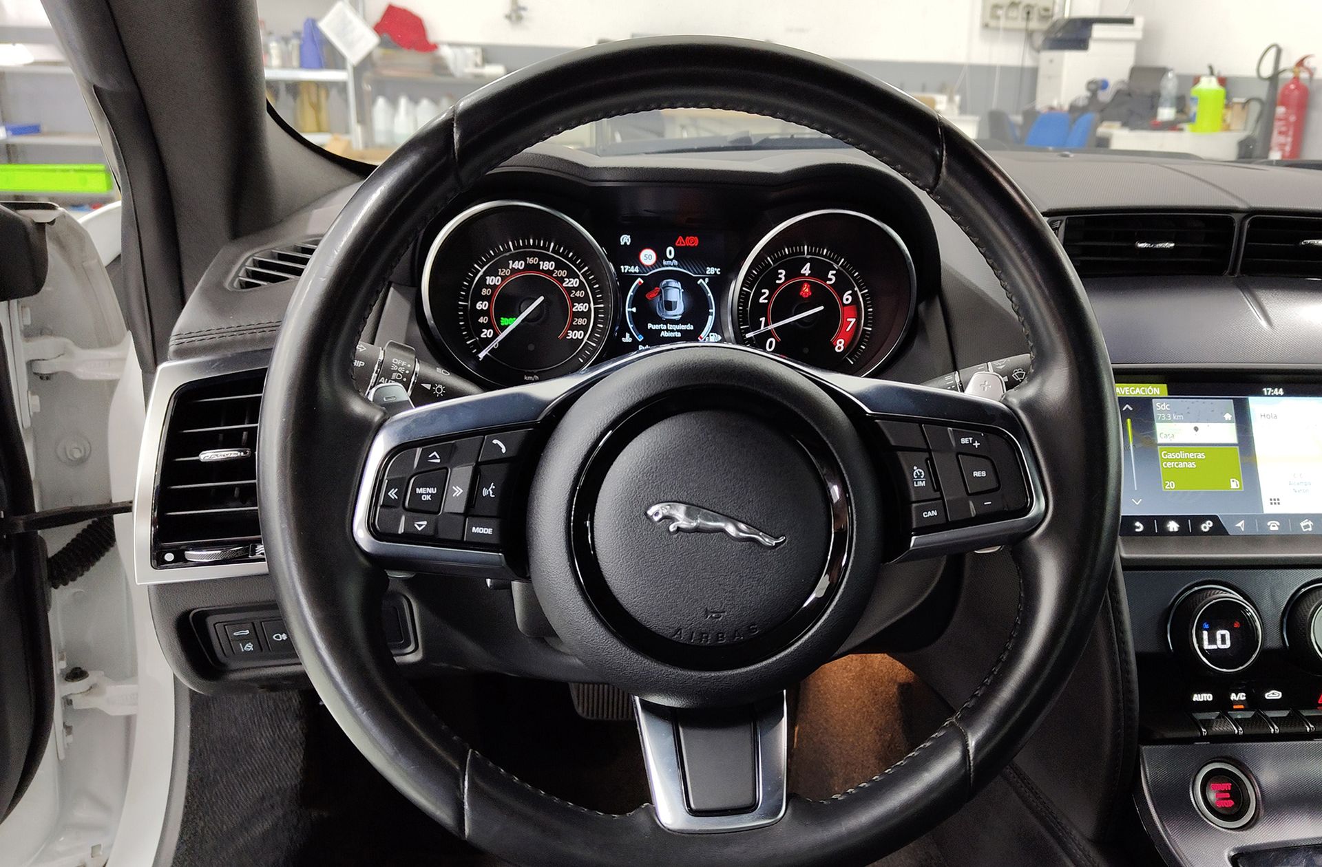 Jaguar F-Type Coupe 2.0 i4 - foto 24