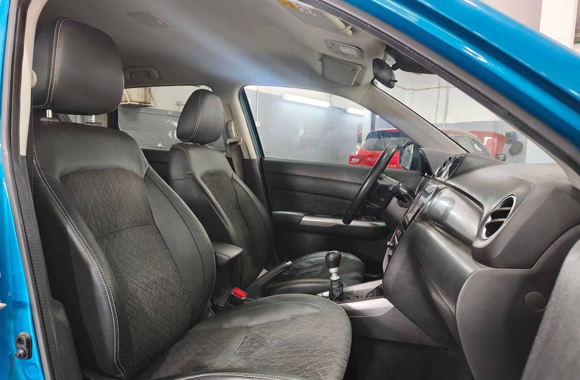 Suzuki Vitara 1.4 Turbo Mild Hybrid GLX - foto 19
