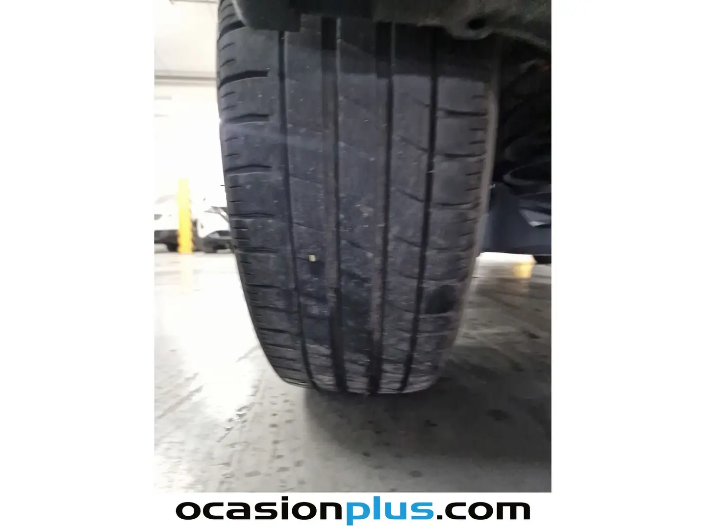 Foto Peugeot 2008 Peugeot 2008 BlueHDi 110 Allure (110 CV)