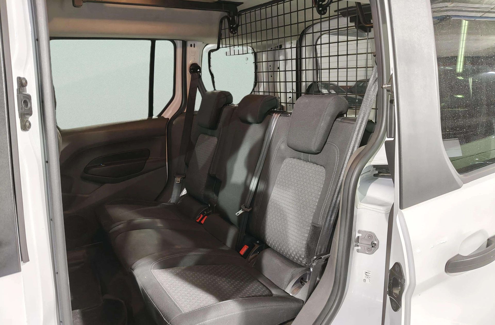 Ford Transit Connect Kombi 1.5 TDCi Trend 220 L1 - foto 13