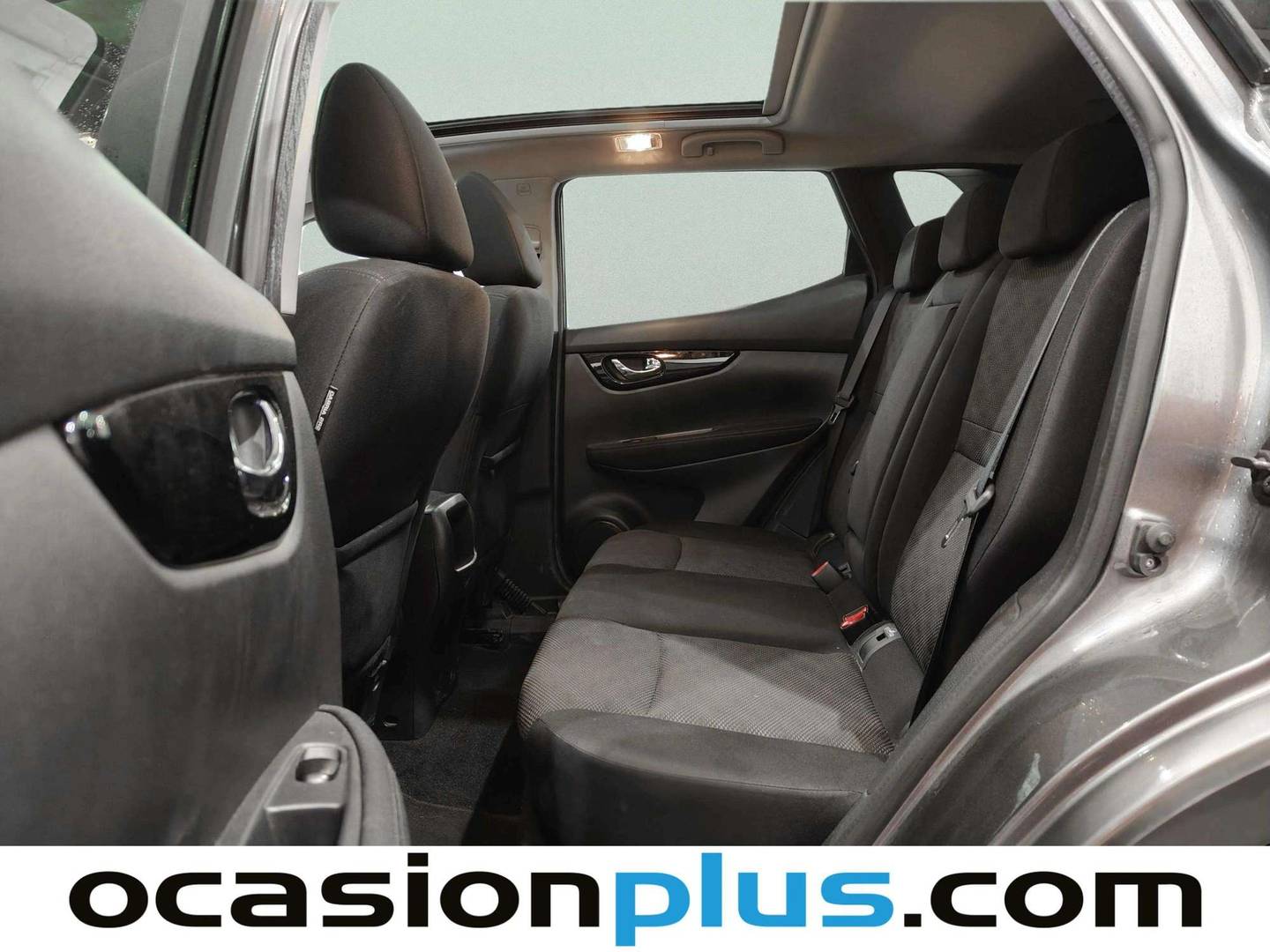 Foto asientos traseros Nissan QASHQAI Nissan Qashqai DIG-T 115 N-Connecta XTronic (115 CV)