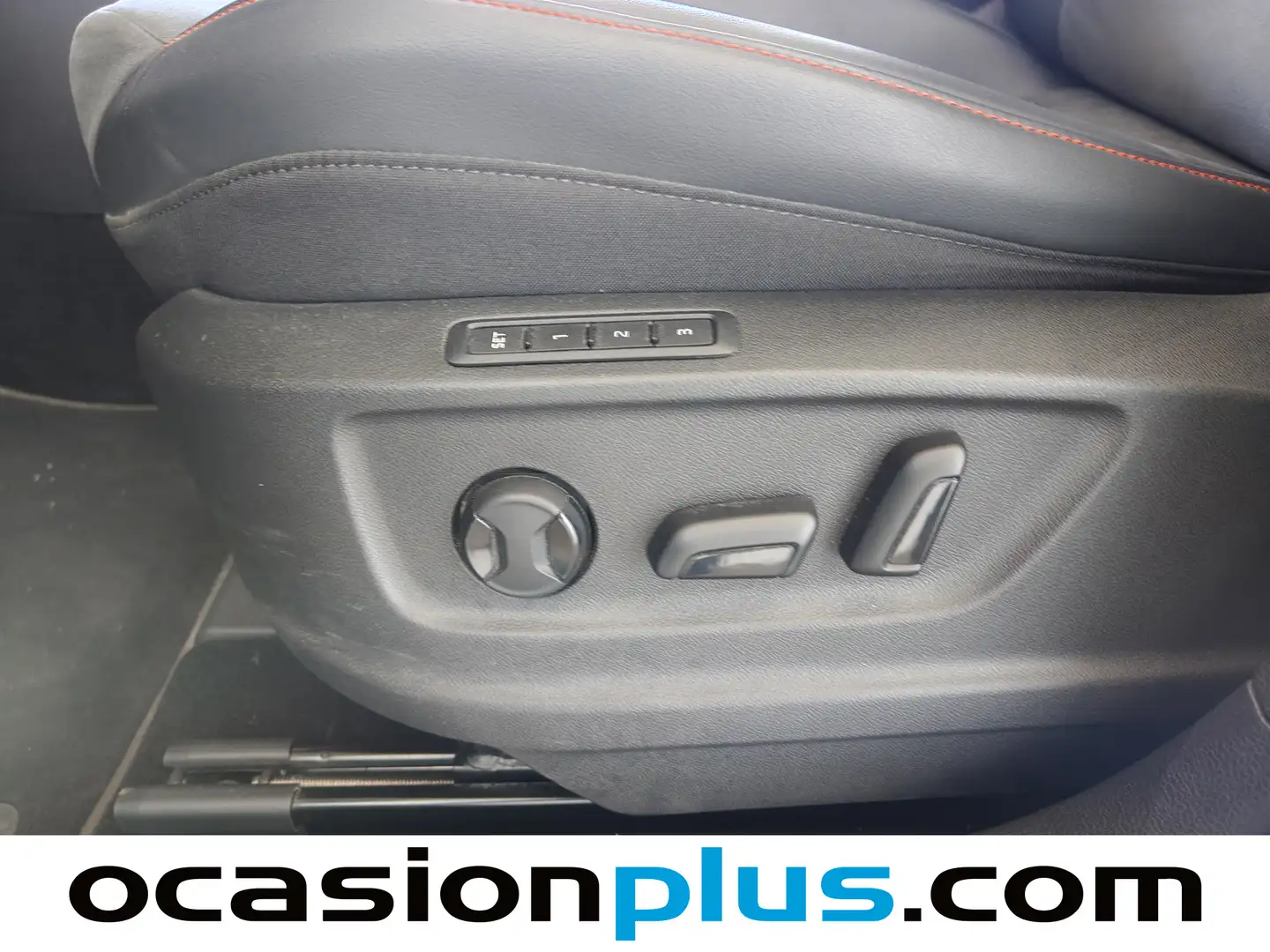 Foto Seat Ateca SEAT Ateca 1.5 TSI S&S FR Go DSG  (150 CV)