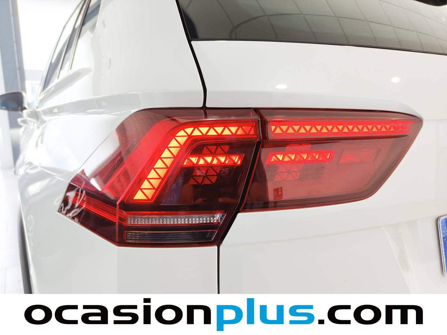 Foto Volkswagen Tiguan Volkswagen Tiguan Sport 2.0 TSI 4Motion (190 CV) DSG Pack R-Line