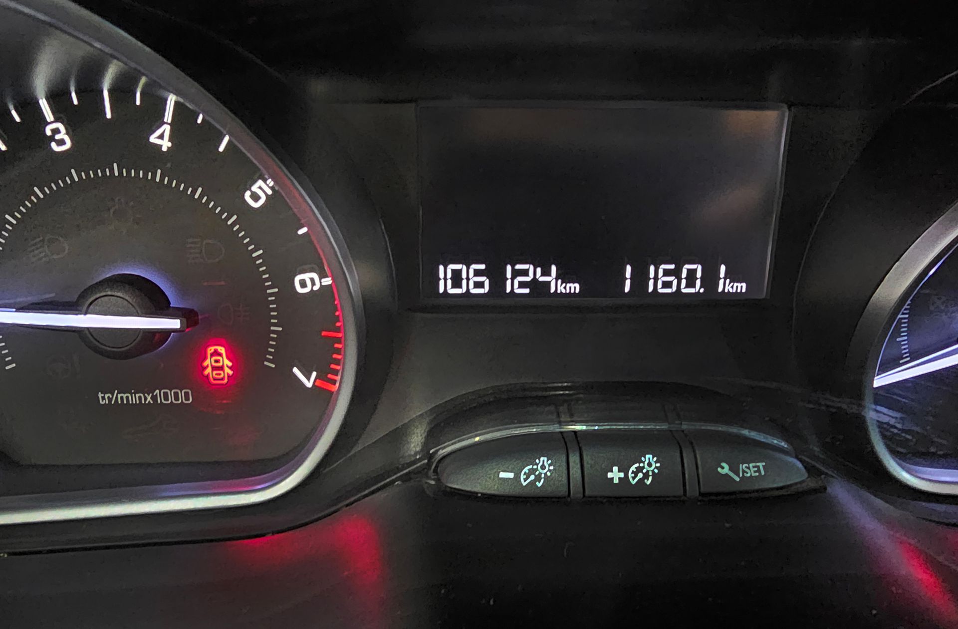 Peugeot 208 PureTech Signature - foto 9
