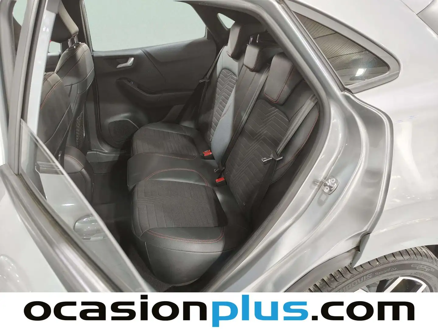 Foto Ford Puma Ford Puma 1.0 EcoBoost MHEV ST-Line X Auto (125 CV)