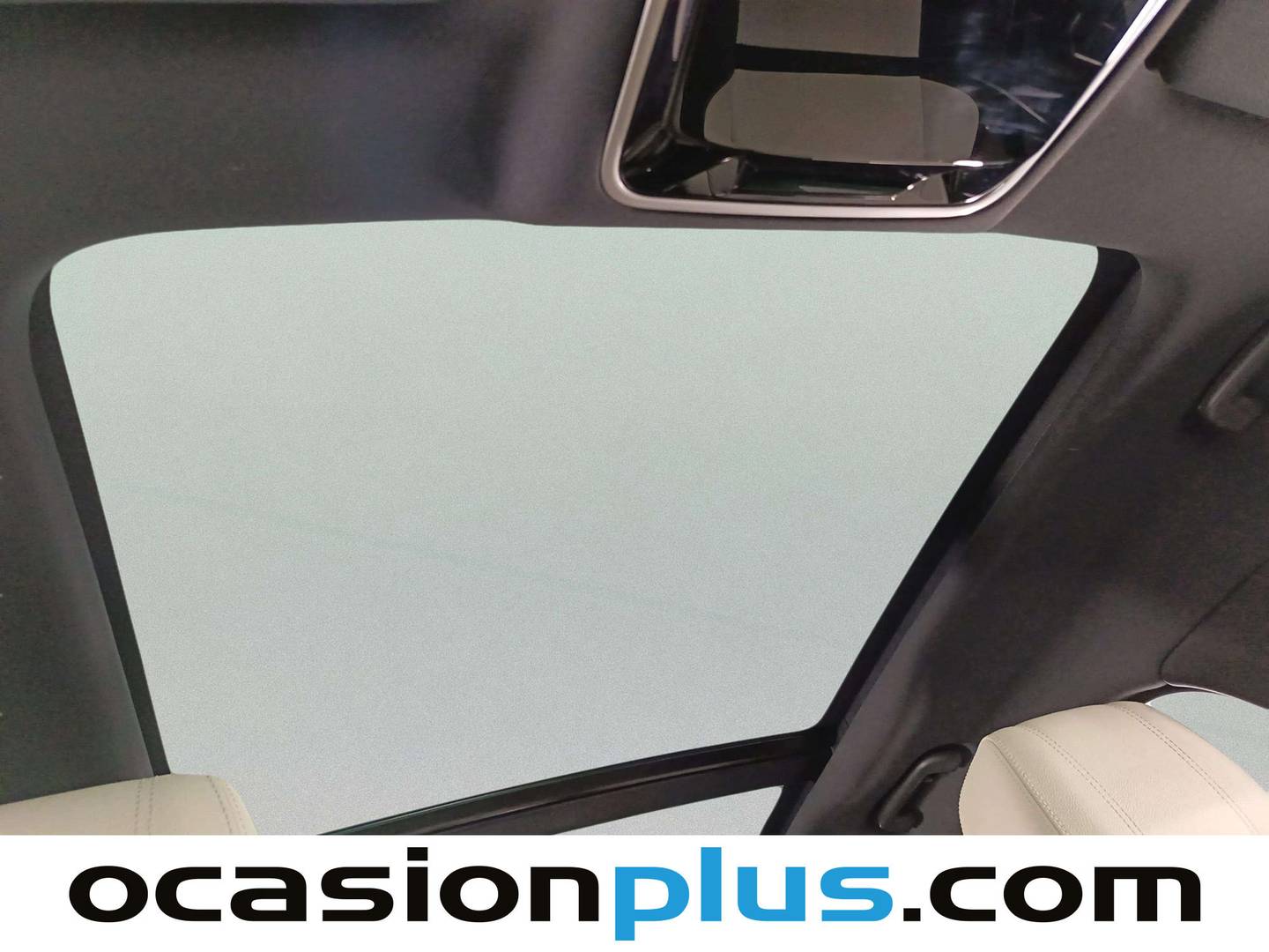 Foto Land Rover Range Rover Velar Land Rover Range Rover Velar P250 R-Dynamic S 4WD Auto (250 CV)