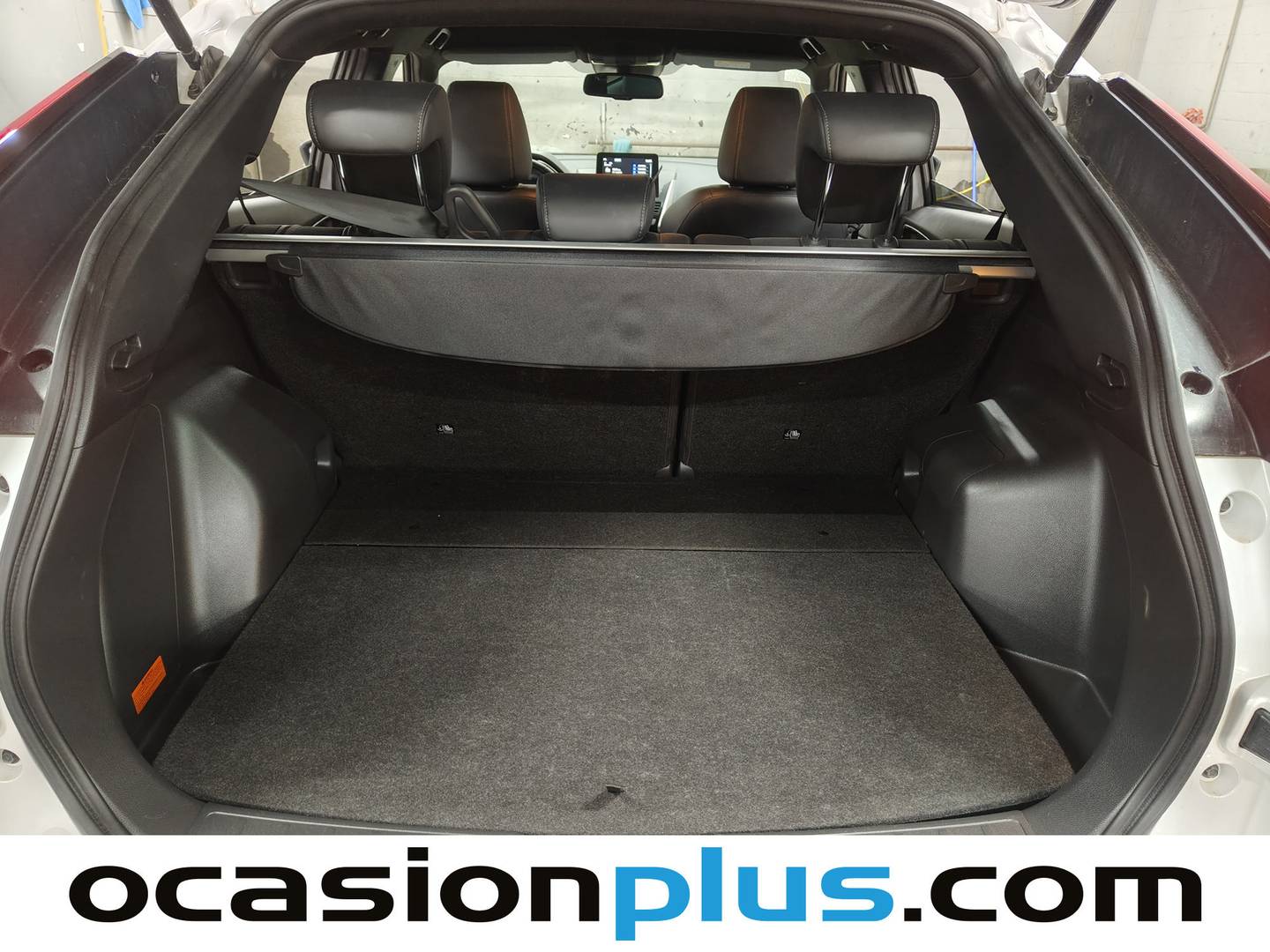 Fotos maletero Mitsubishi Eclipse Cross Mitsubishi Eclipse Cross 2.4 PHEV Kaiteki 4WD Auto (188 CV)