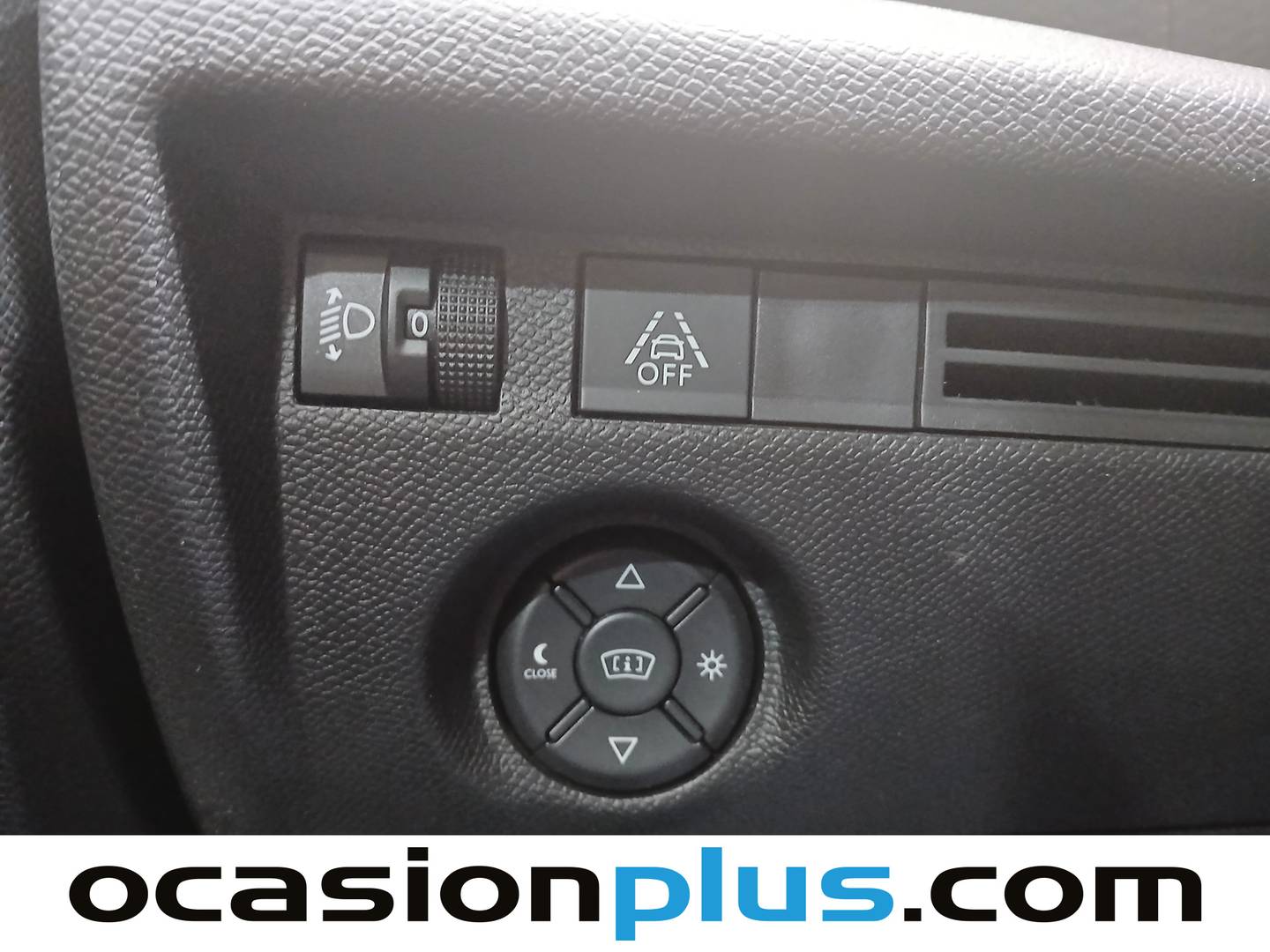 Foto Citroën C4 Citroen C4 BlueHDi 130 S&S Shine EAT8 (130 CV)