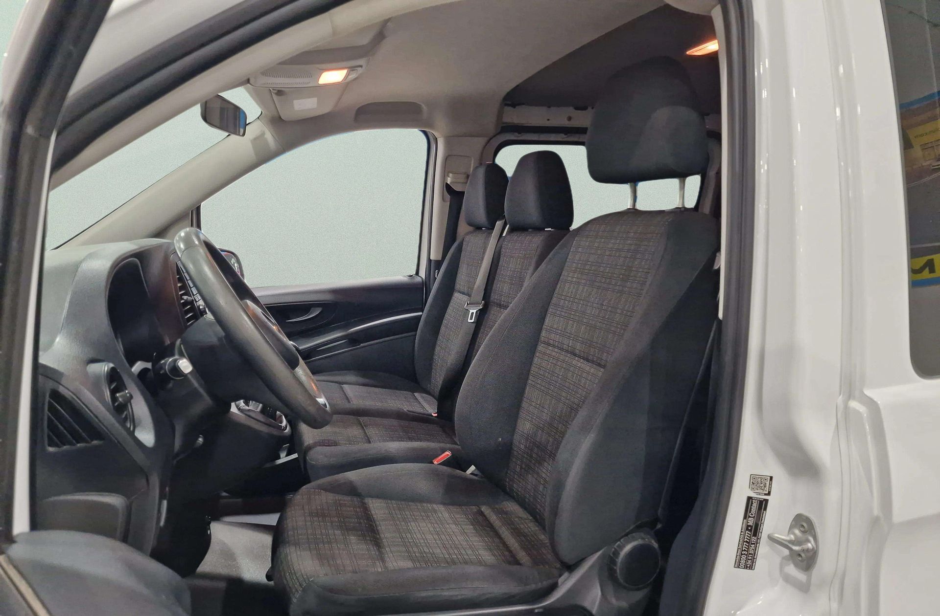 Mercedes-Benz Vito Mixto 111 CDI Larga - foto 8