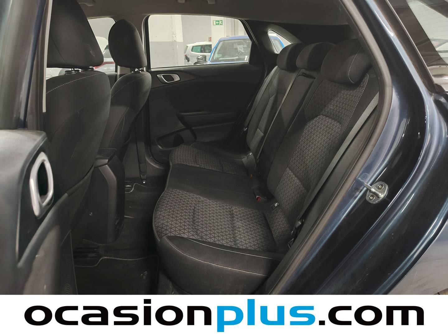 Foto asientos traseros KIA Ceed KIA Ceed 1.4 T-GDi Drive (140 CV)