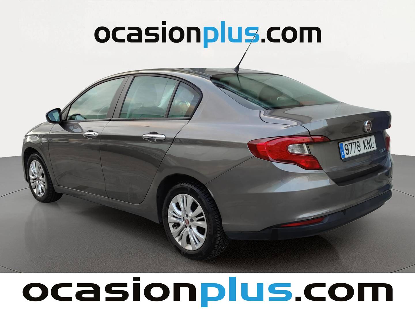 Foto trasera Fiat Tipo Fiat Tipo Sedan 1.4 Easy (95 CV) izquierda