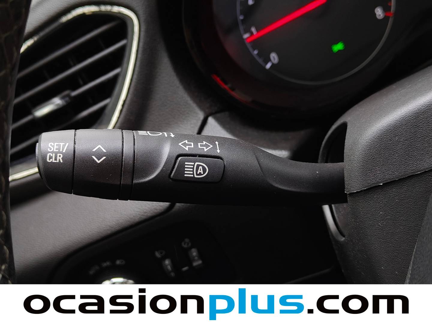 Opel Grandland X Opel Grandland X 1.2 Turbo Design & Tech (130 CV) 130cv