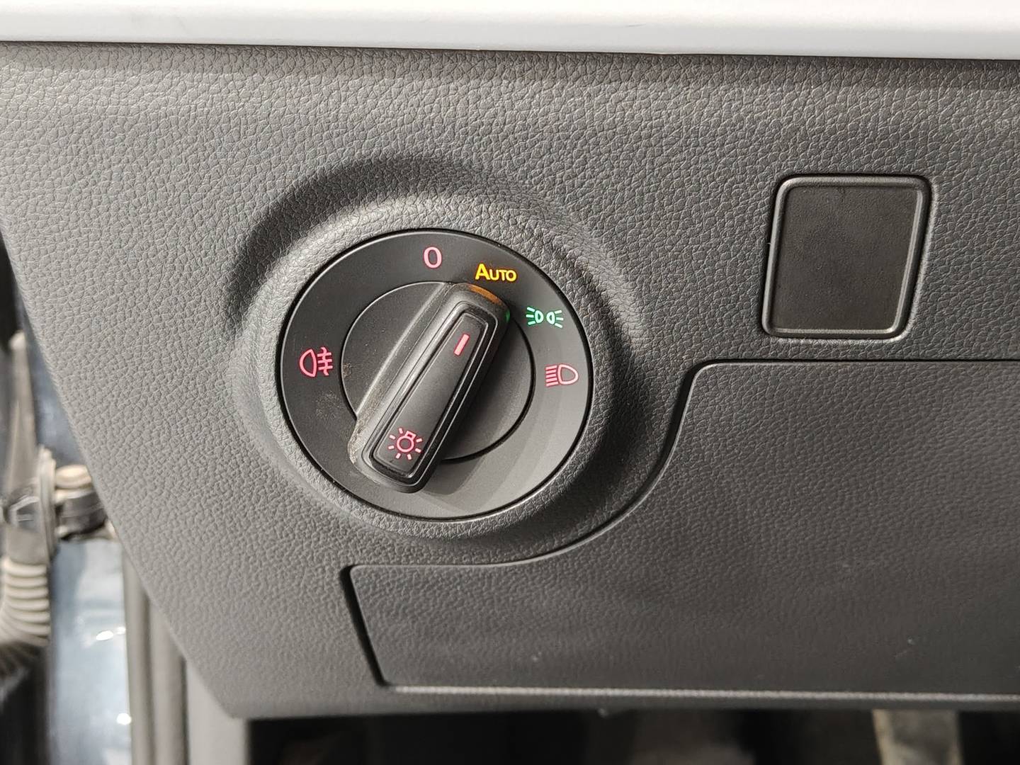 Foto Seat Arona SEAT Arona 1.0 TSI Style XL (110 CV)