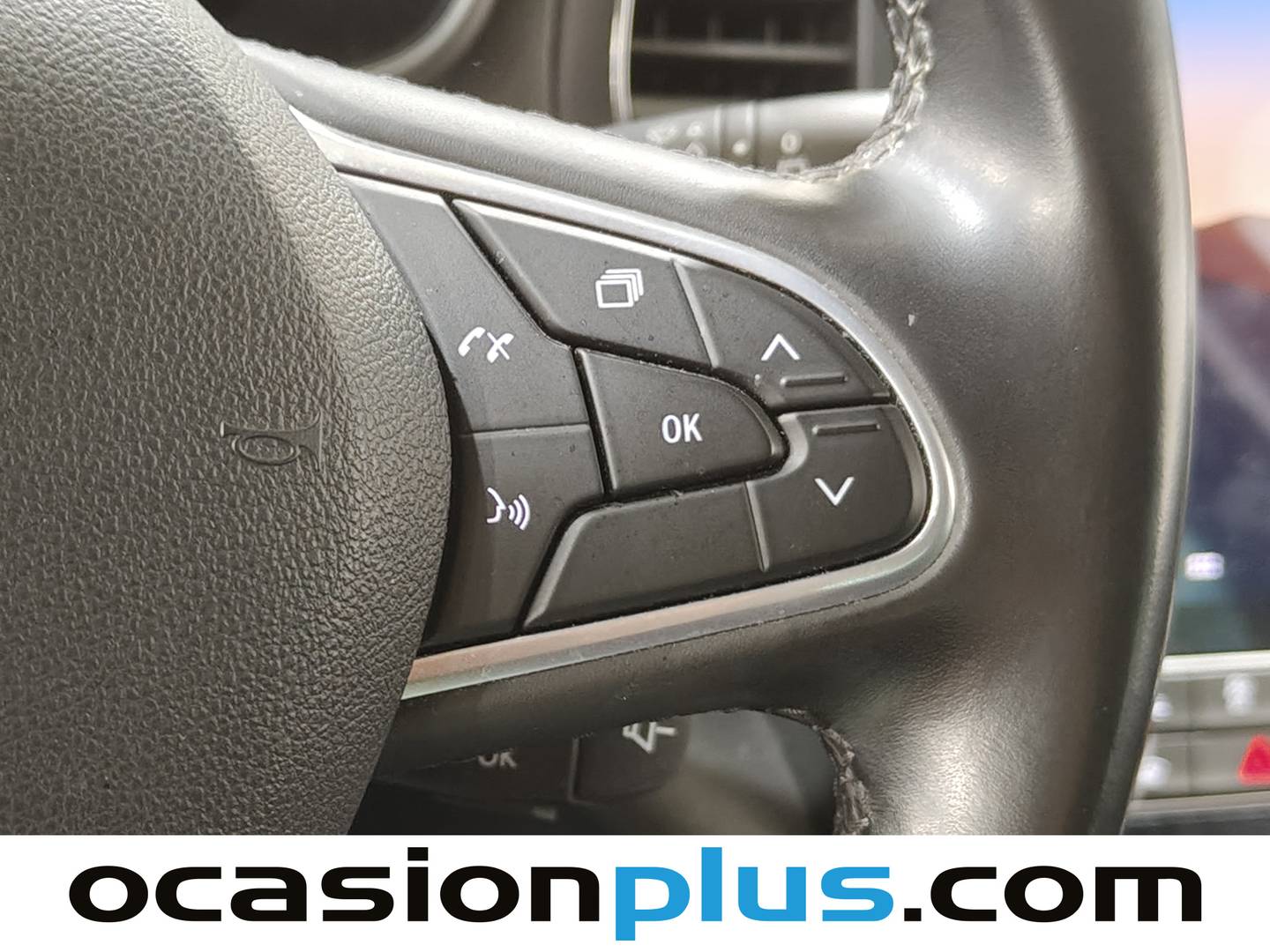 Foto Renault Mégane Renault Megane Zen TCe (140 CV) GPF