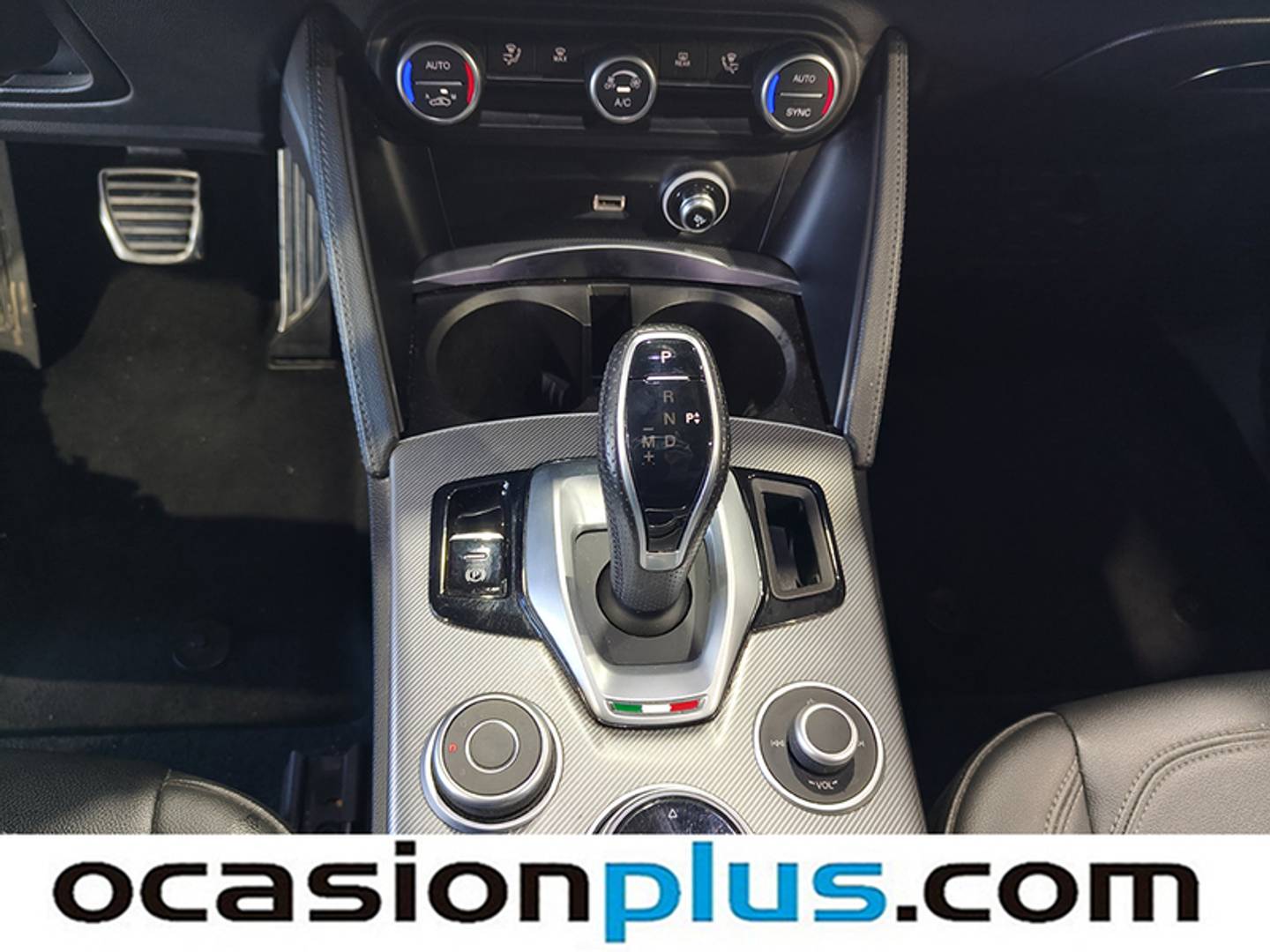 Foto Alfa Romeo Stelvio Alfa Romeo Stelvio 2.2 Diesel Sprint RWD (160 CV)