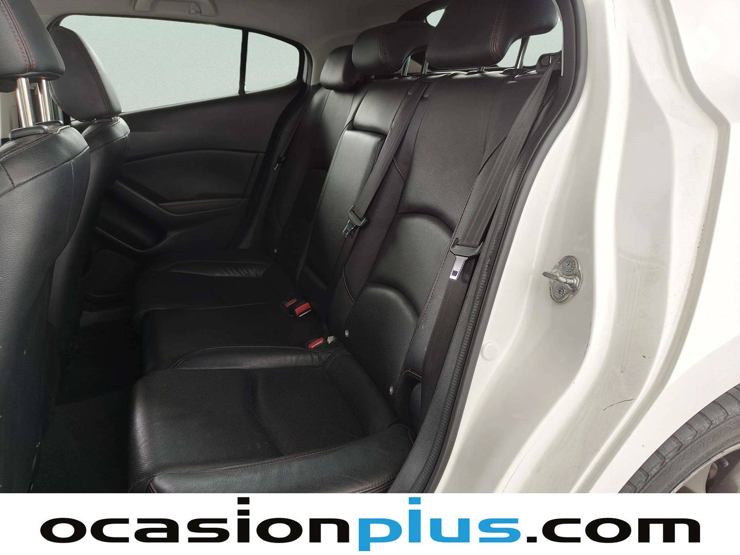 Foto asientos traseros Mazda Mazda3 Mazda Mazda 3 2.2 DE Luxury (150 CV)