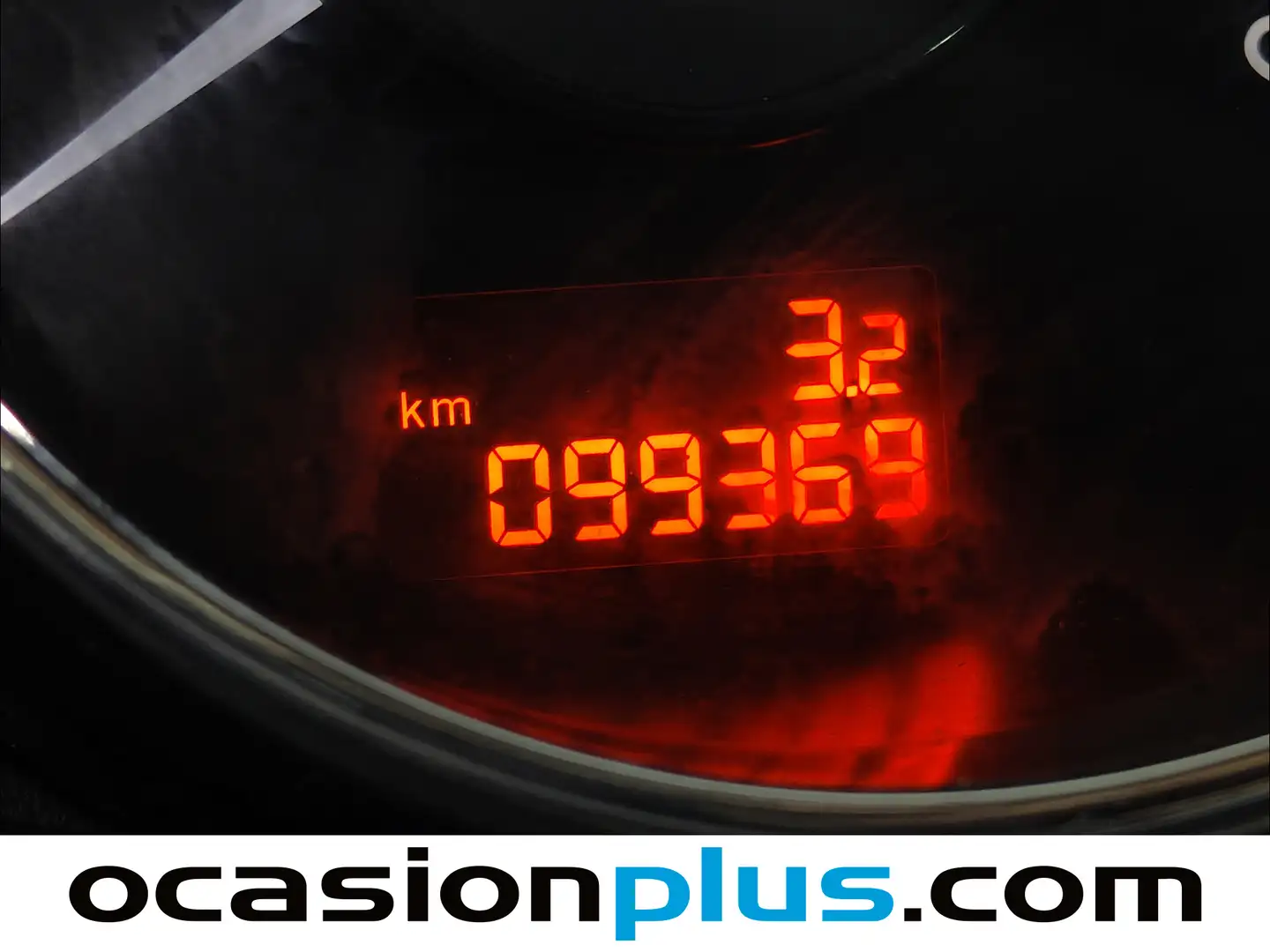 Foto Peugeot 3008 Peugeot 3008 1.6 BlueHDi FAP Allure (120 CV)