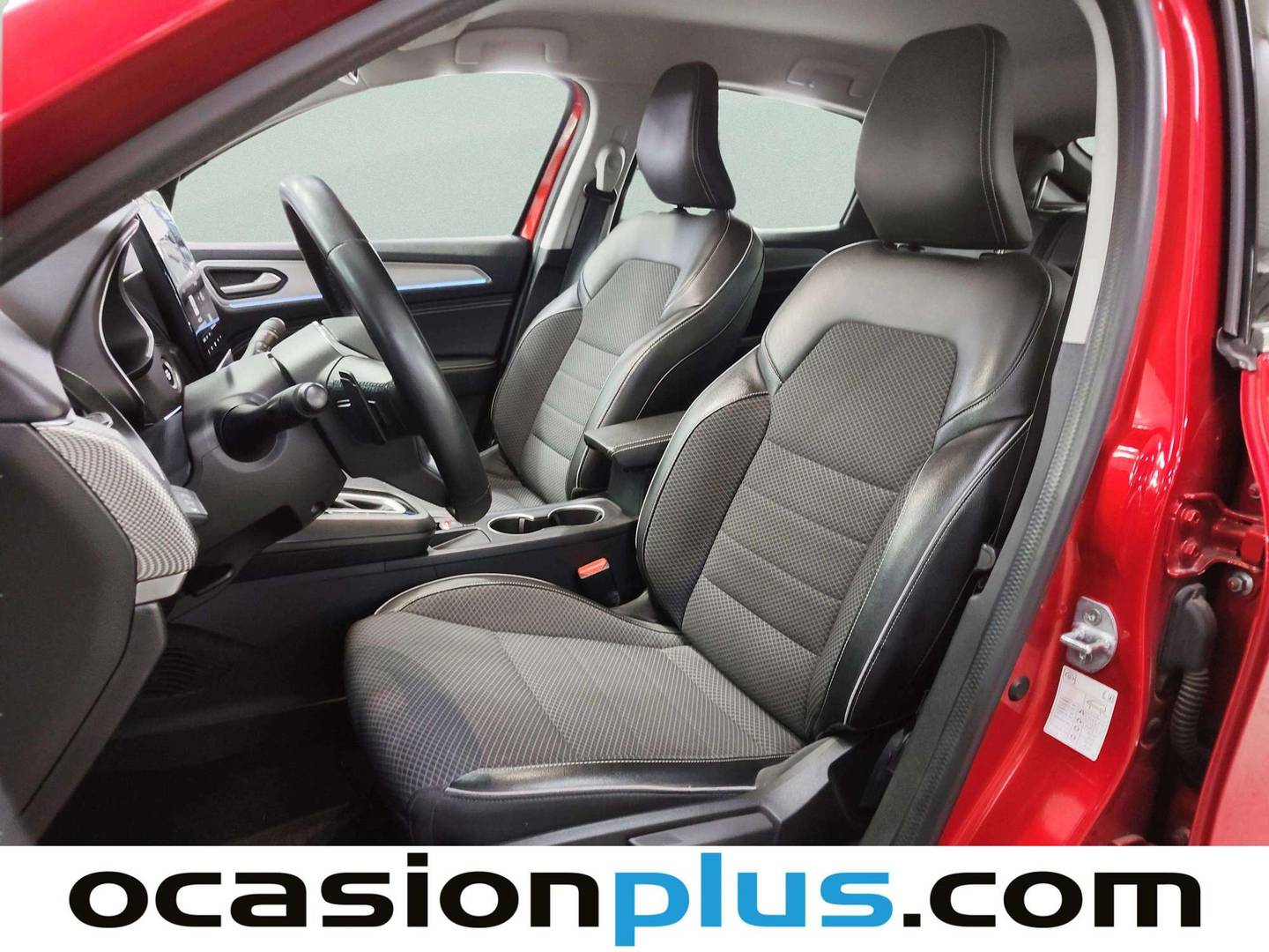 Foto asientos delanteros Renault Arkana Renault Arkana Techno TCe 140 Mild hybrid EDC (140 CV)