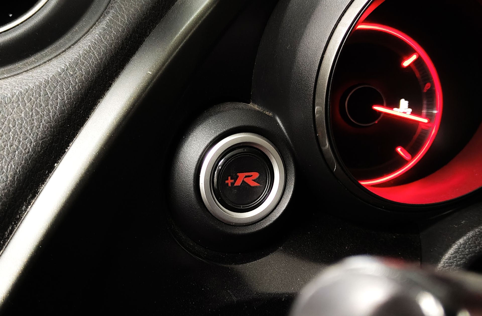 Honda Civic 2.0 VTEC Turbo Type R - foto 11