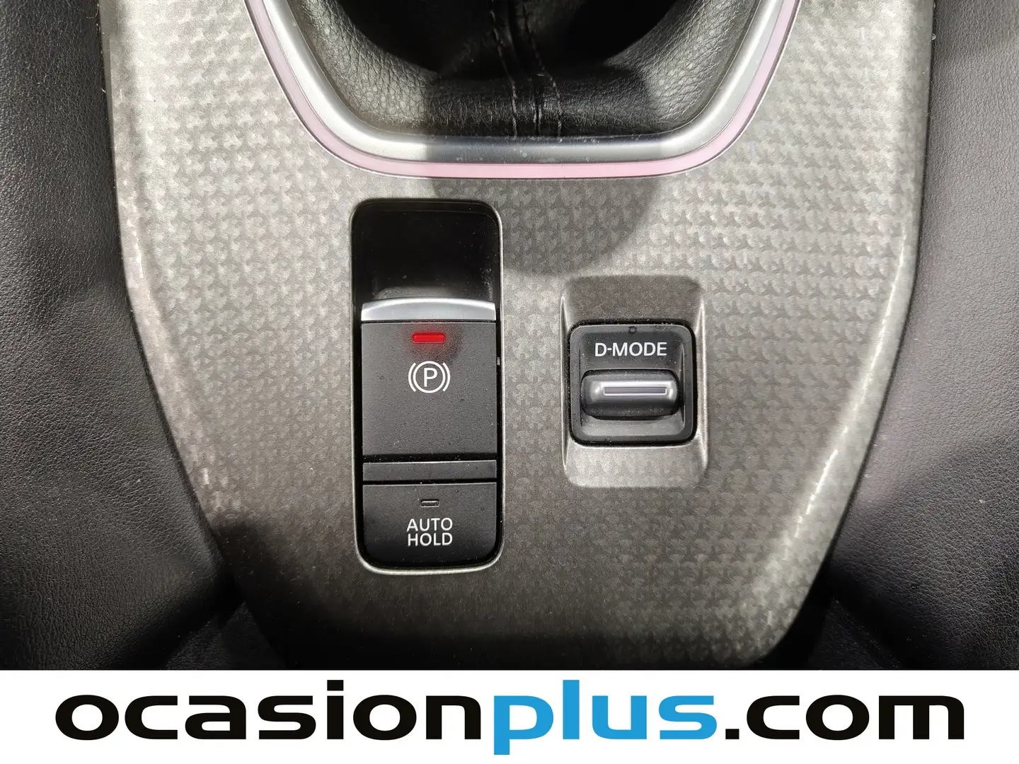 Foto Nissan QASHQAI Nissan Qashqai DIG-T 140 mHEV N-Connecta 4x2 (140 CV)