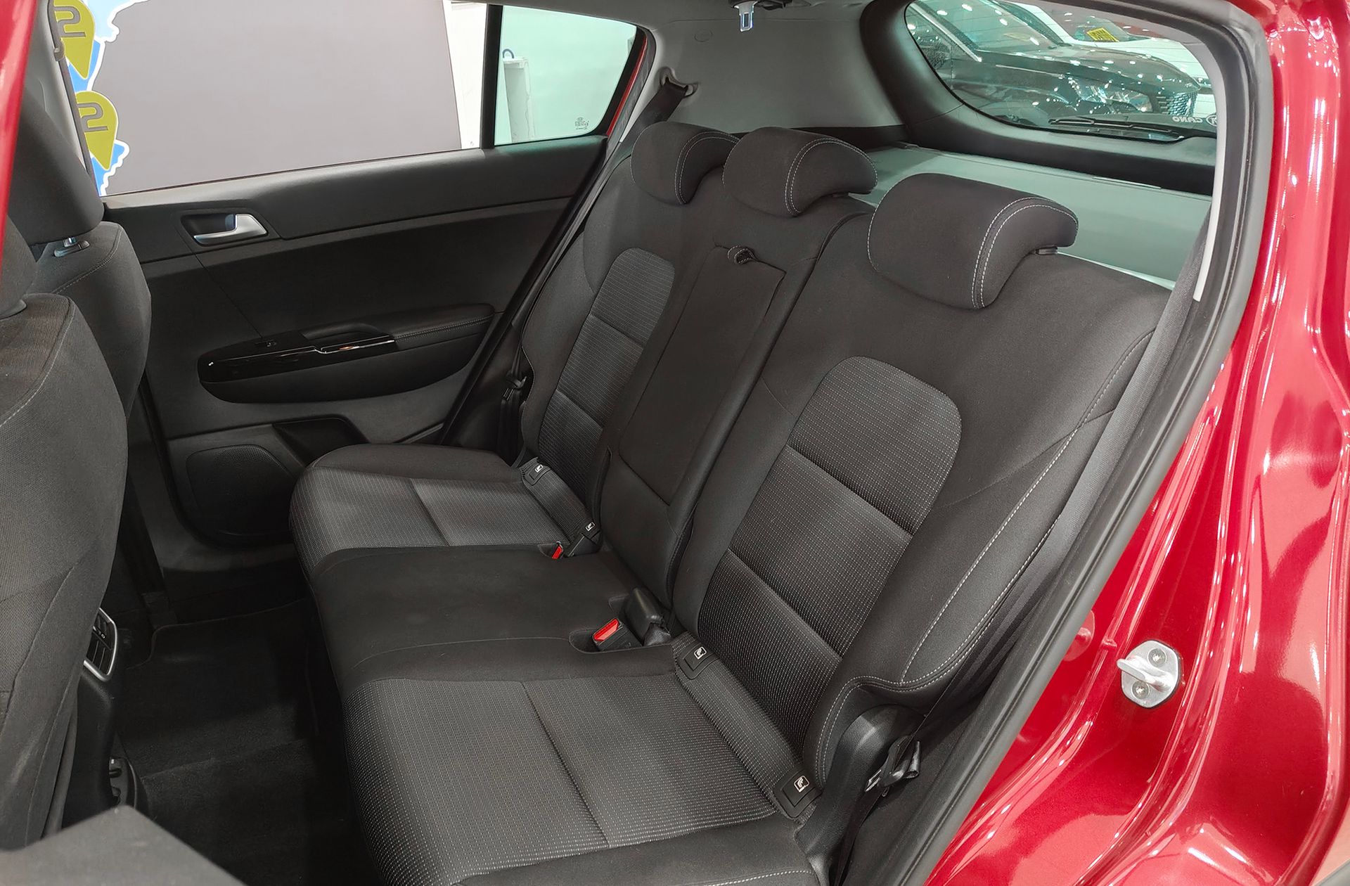 Kia Sportage 1.6 GDi Drive Plus 4x2 - foto 12