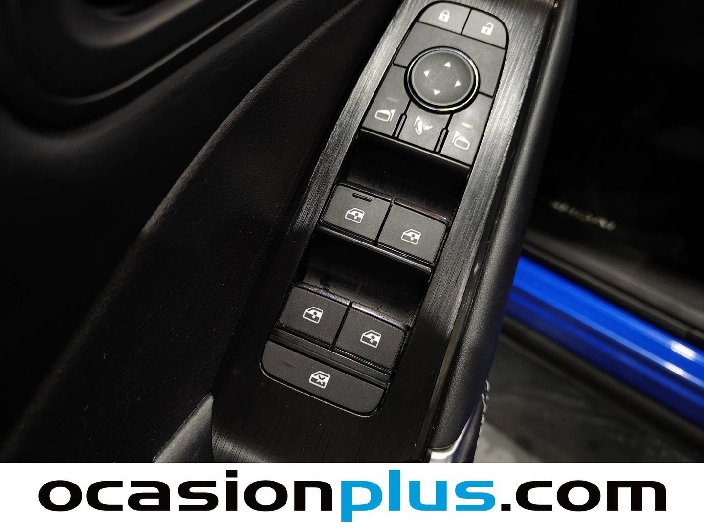 Foto Nissan QASHQAI Nissan Qashqai DIG-T 140 mHEV N-Connecta 4x2 (140 CV)