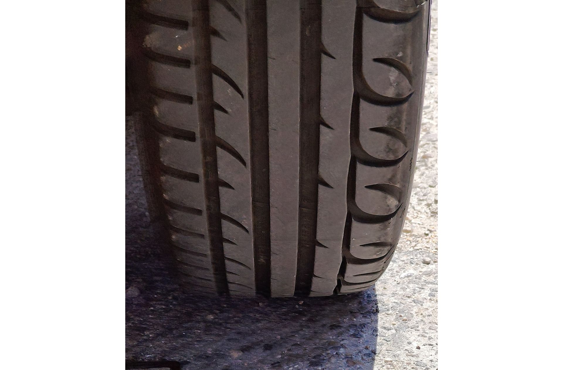 Nissan Qashqai DIG-T 115 N-Connecta - foto 35