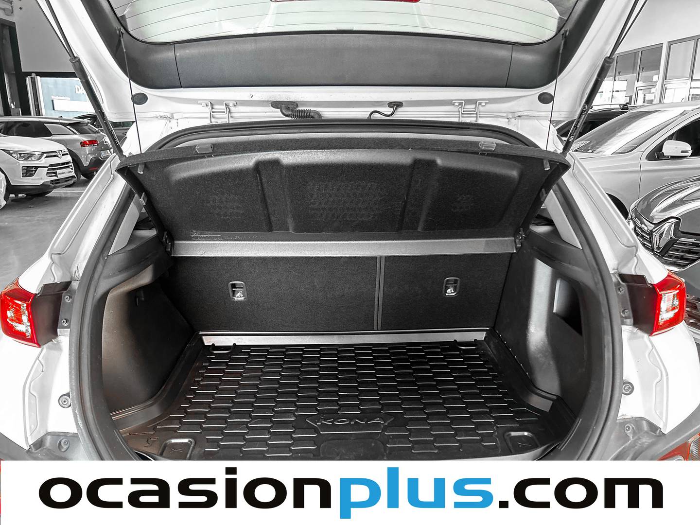 Fotos maletero Hyundai Kona Hyundai Kona 1.0 TGDi Essence 4x2 (120 CV)