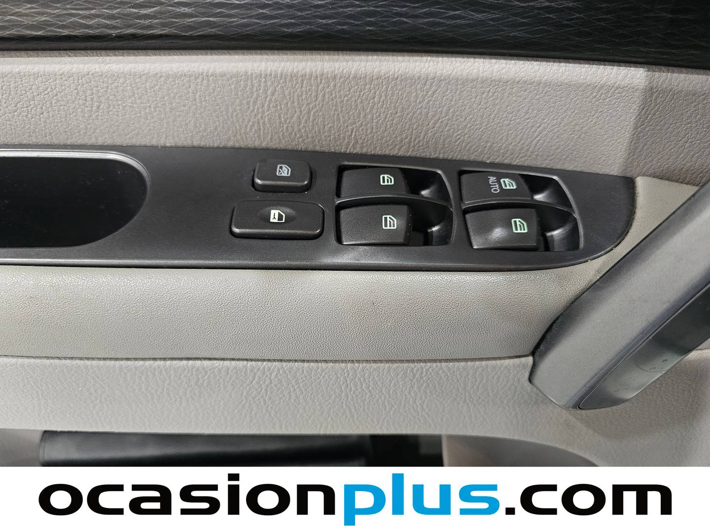 SsangYong Rodius SsangYong Rodius D22T Premium Auto (178 CV) 7 PLAZAS al mejor precio