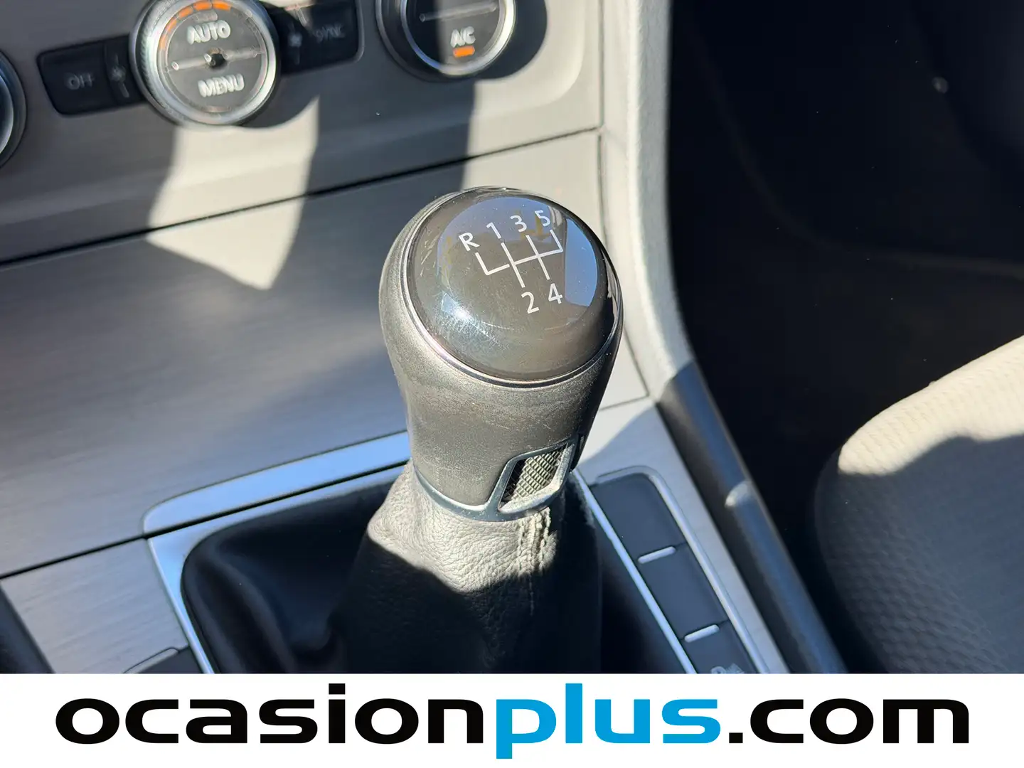 Foto Volkswagen Golf Volkswagen Golf Advance 1.6 TDI BMT (105 CV)