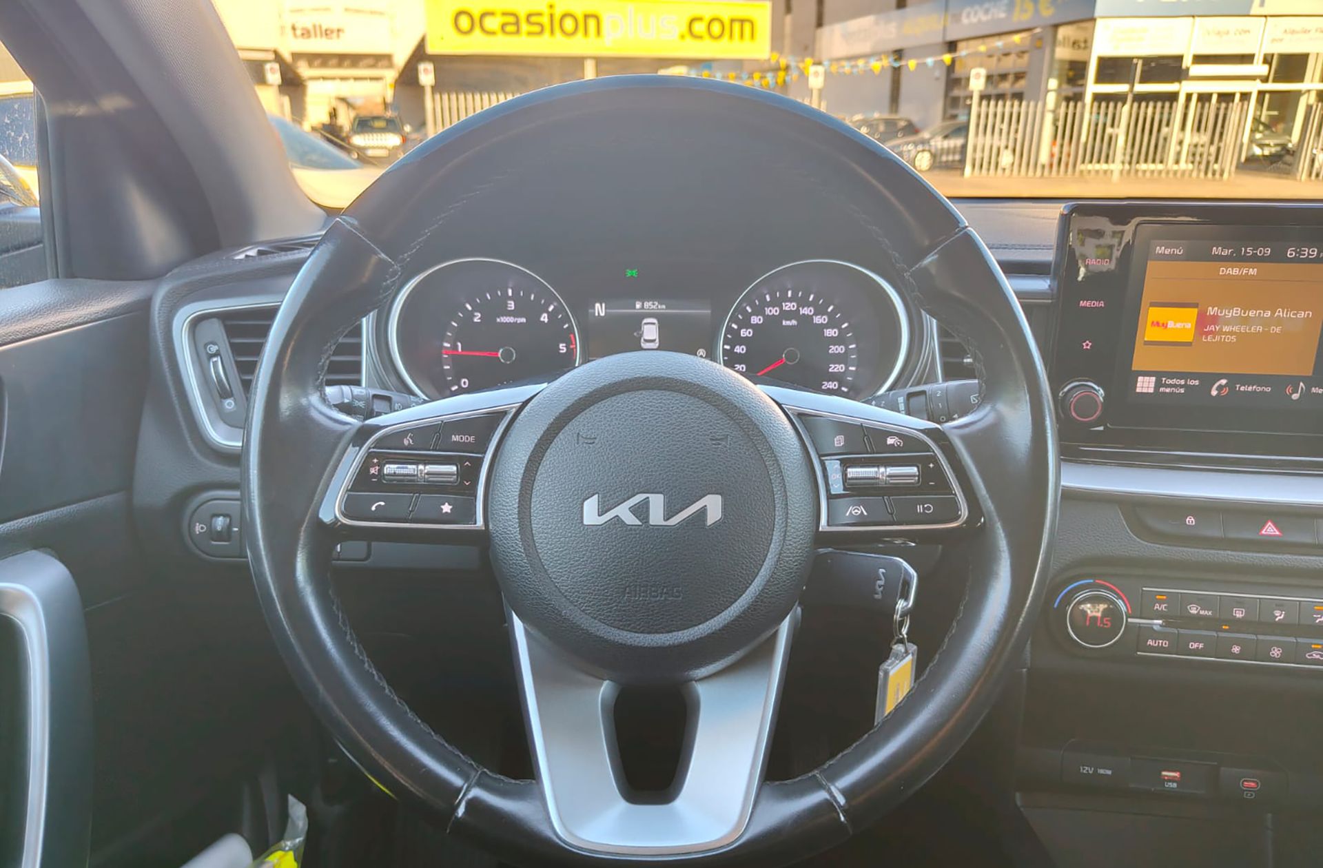 Kia Ceed 1.6 MHEV iMT Drive - foto 23