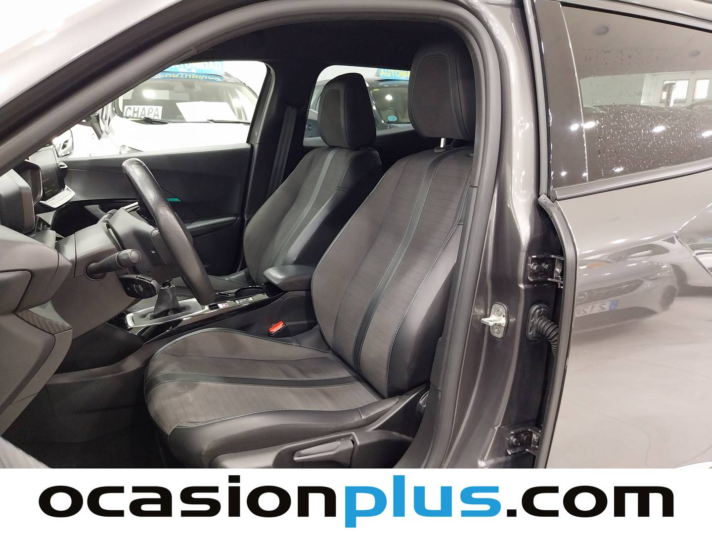 Foto Peugeot 2008 Peugeot 2008 PureTech 130 S&S Allure Pack (130 CV)