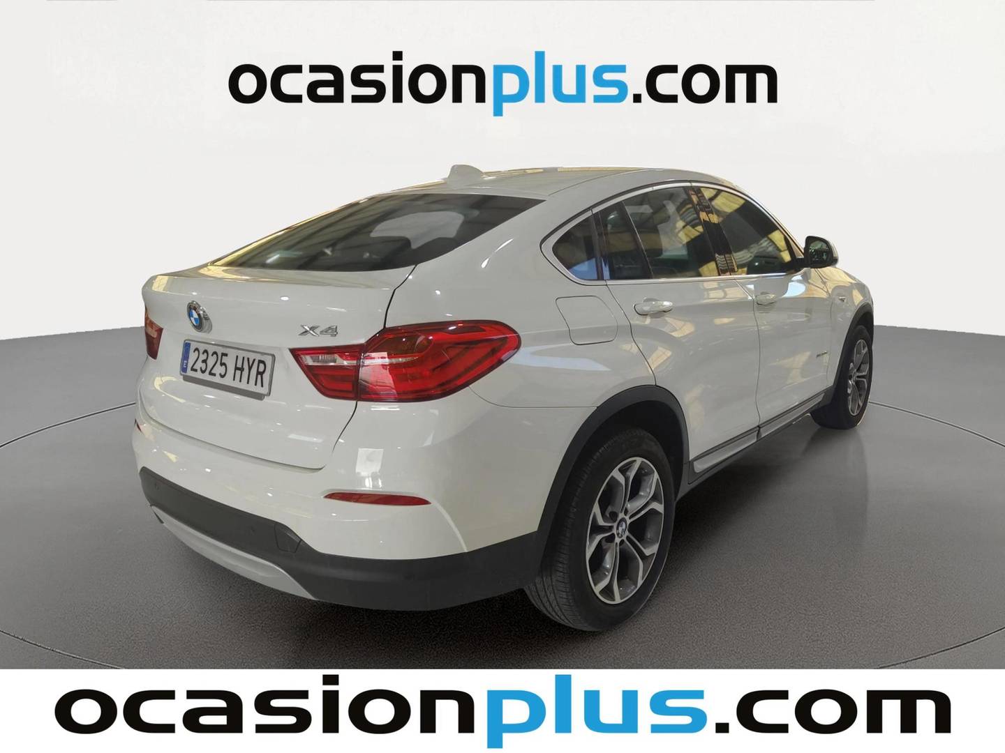 Foto trasera BMW X4 BMW X4 xDrive30d (258 CV) derecha