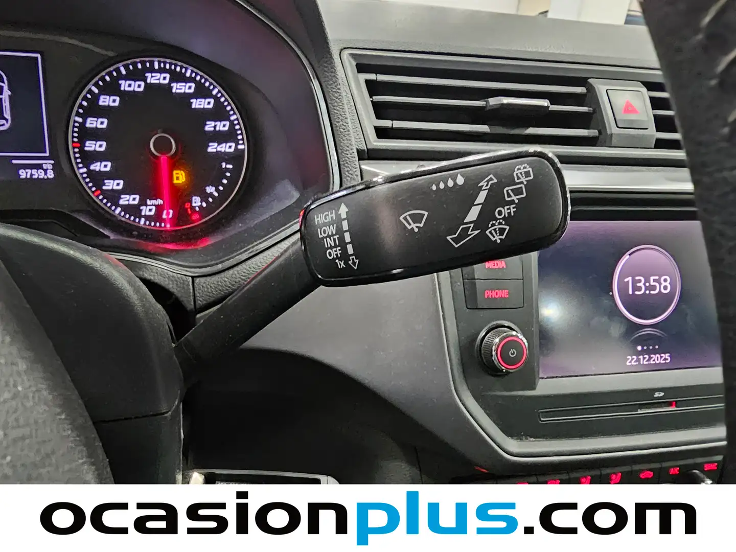 Foto Seat Ibiza SEAT Ibiza 1.0 MPI Style Plus (80 CV)