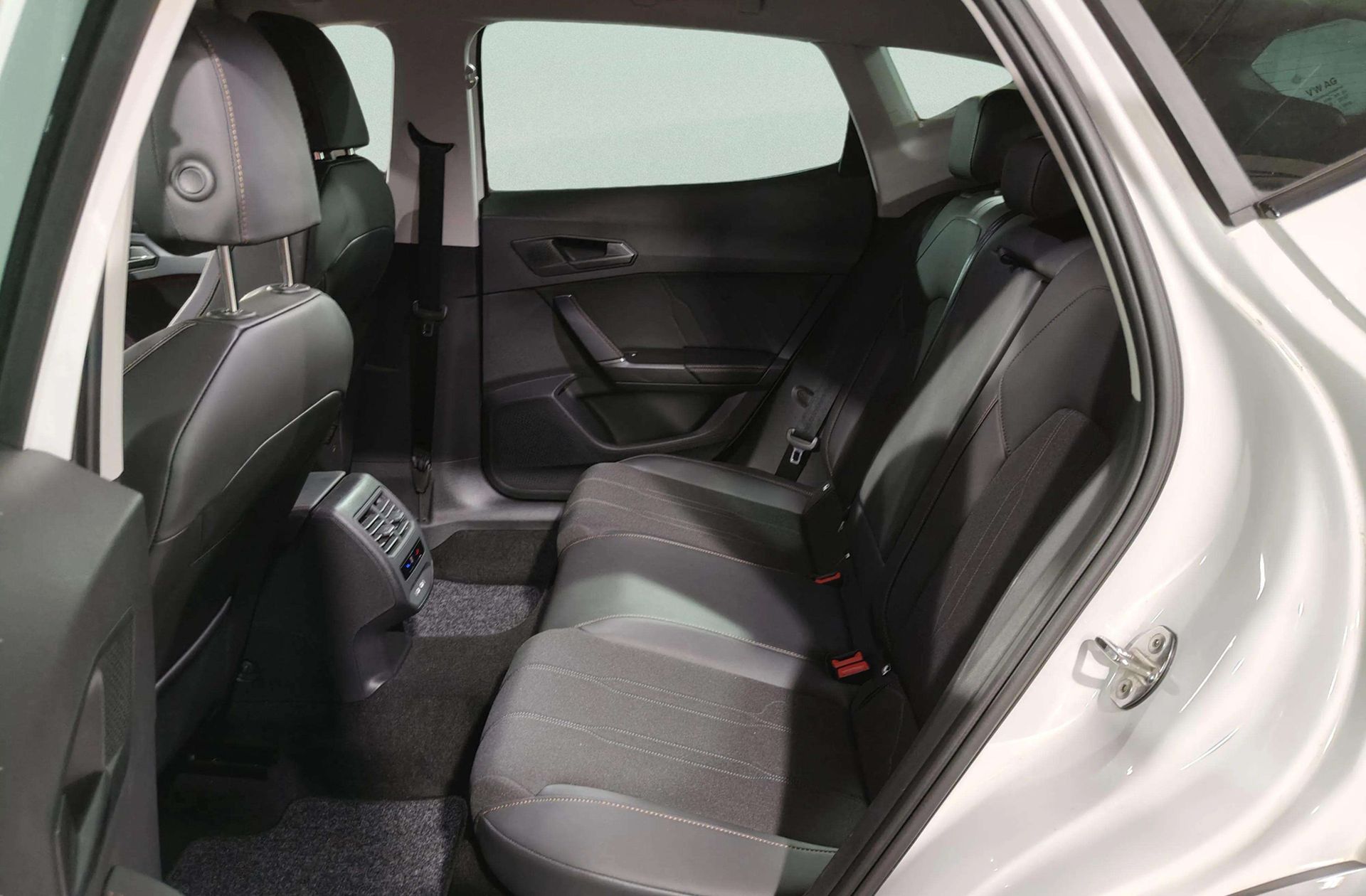 Cupra Formentor 1.4 e-Hybrid DSG - foto 14