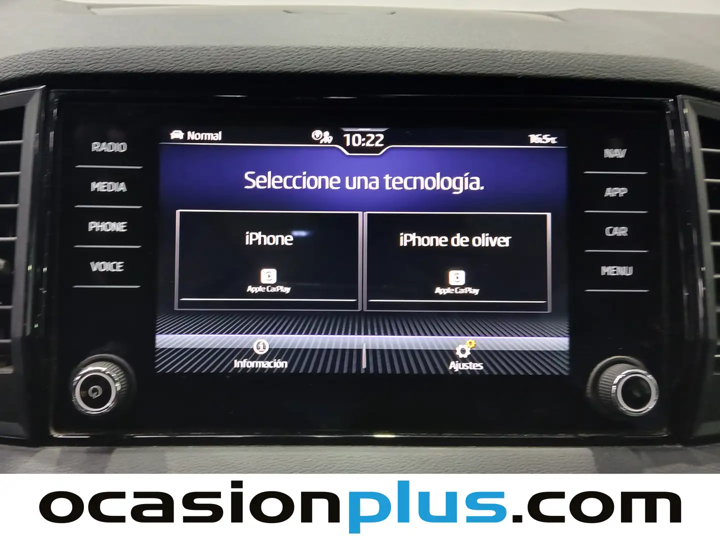 Foto Skoda Karoq Skoda Karoq 1.5 TSI ACT Sportline DSG (150 CV)