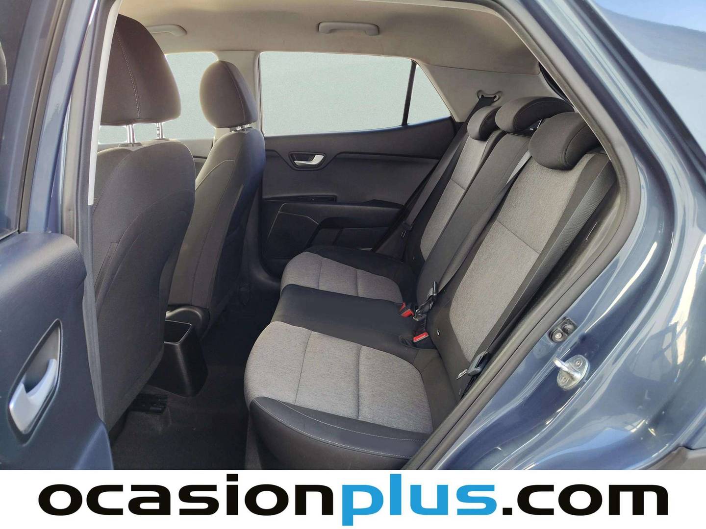 Foto asientos traseros KIA Stonic KIA Stonic 1.6 CRDi VGT Eco-D Concept (110 CV)