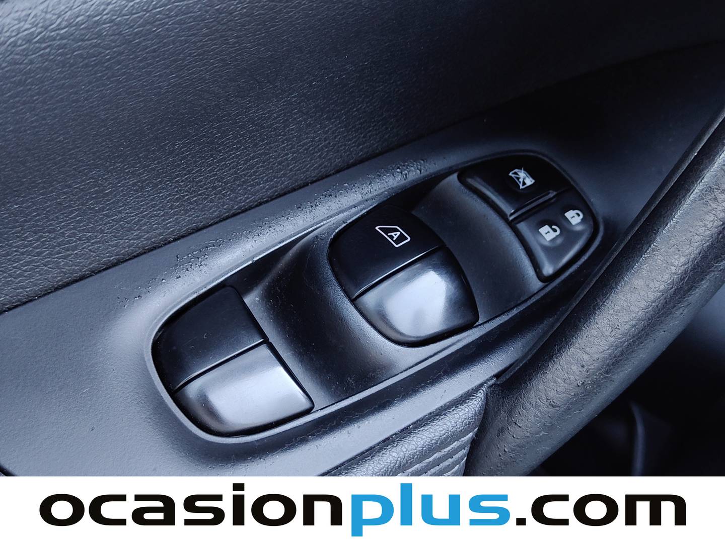 Nissan QASHQAI Nissan Qashqai 1.6 dCi Tekna Premium 4x2 XTronic (130 CV) seminuevo