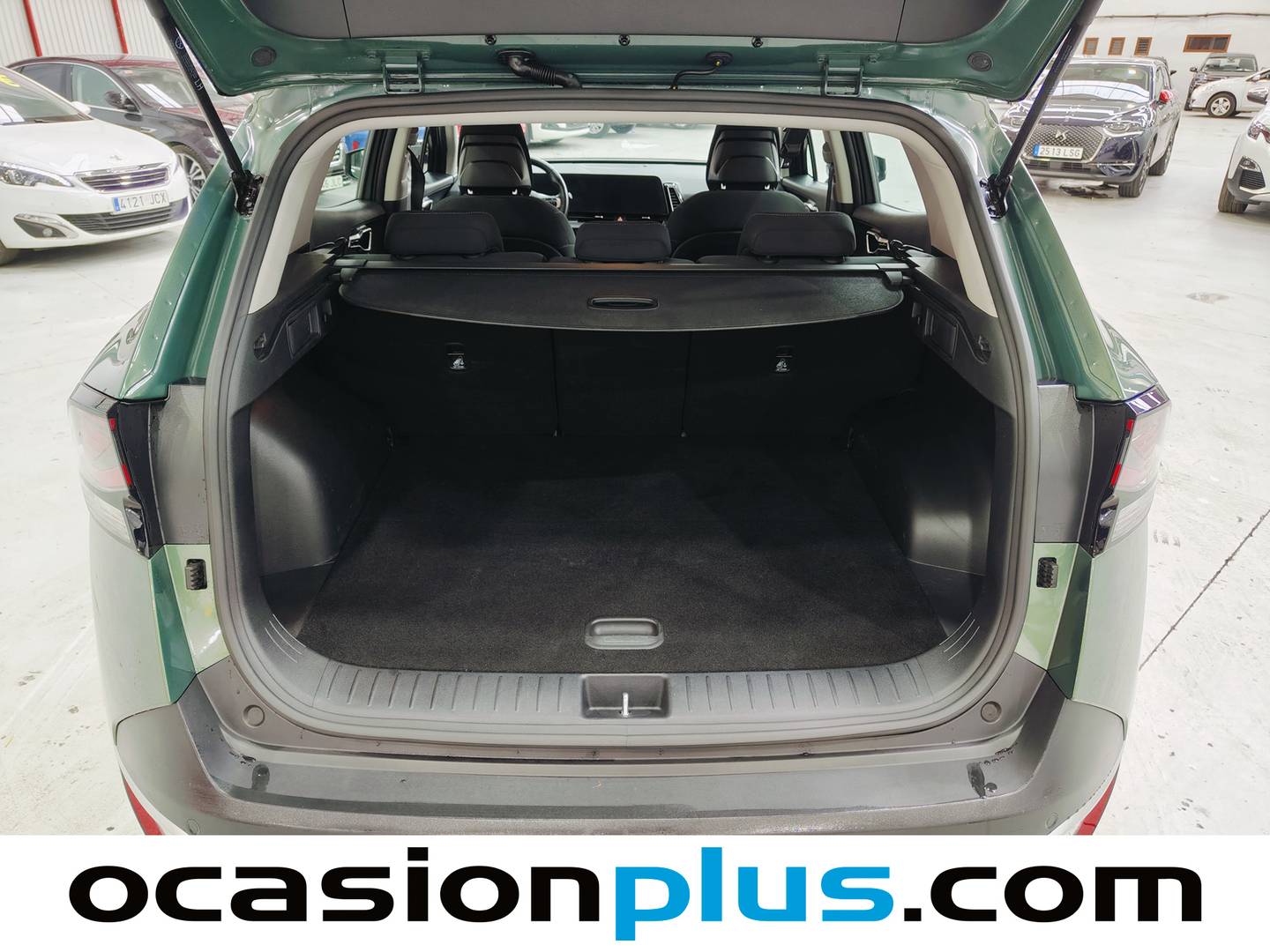 Foto KIA Sportage Kia Sportage 1.6 T-GDi HEV Drive 4x2 (230 CV)