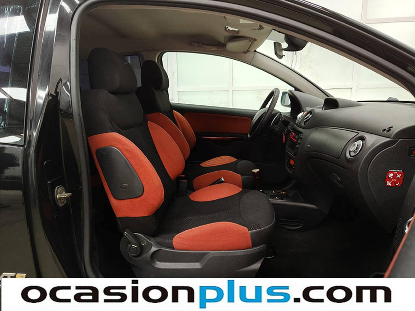 Foto Citroën C2 Citroen C2 1.4 HDI VTR (70 CV)