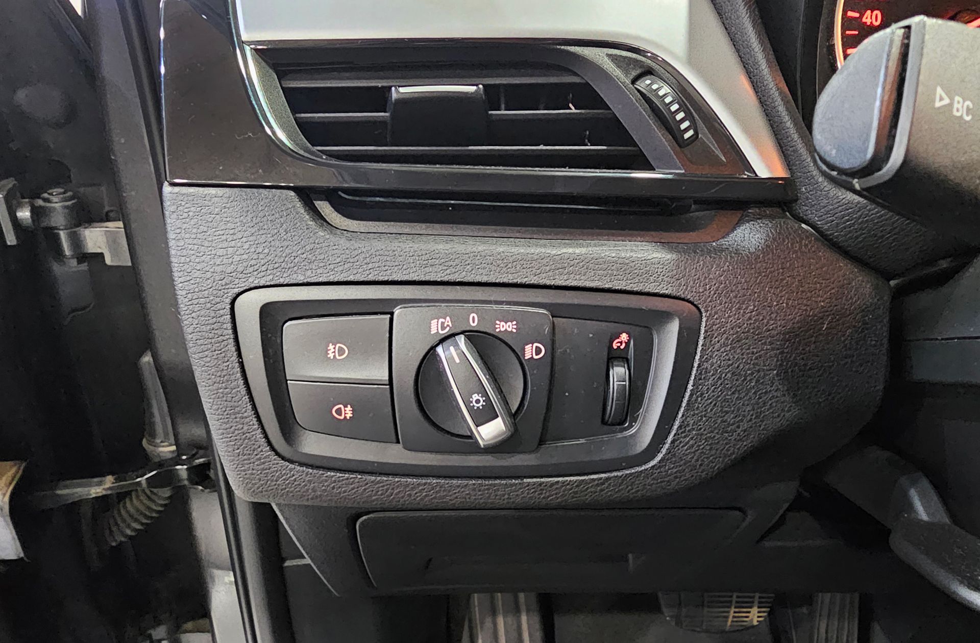 BMW X1 sDrive18d Business - foto 12