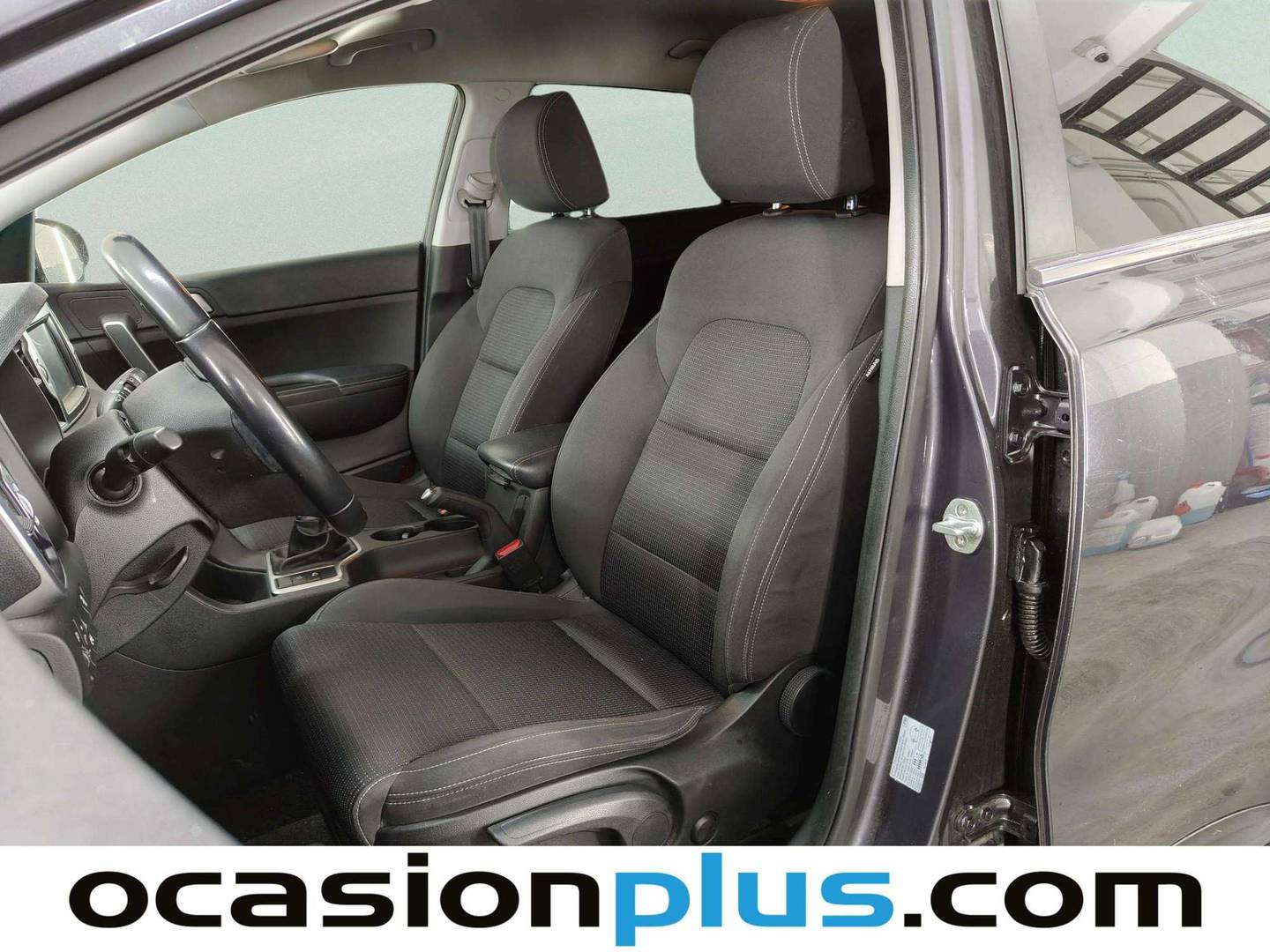 Foto asientos delanteros KIA Sportage KIA Sportage 1.6 GDi x-Tech17 4x2 (132 CV)