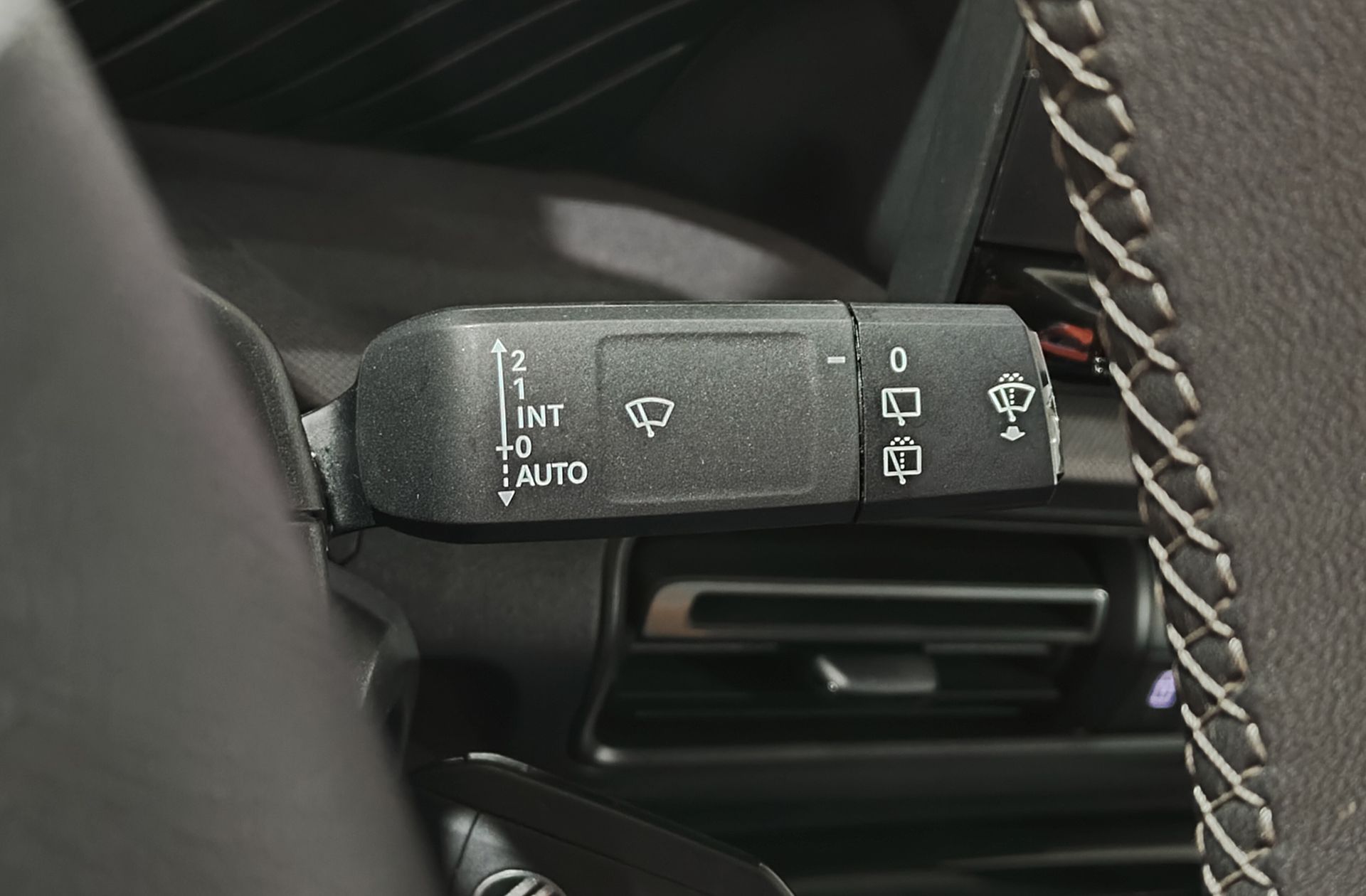 Citroën C3 Aircross Hybrid 145 Plus e-DCS6 - foto 27