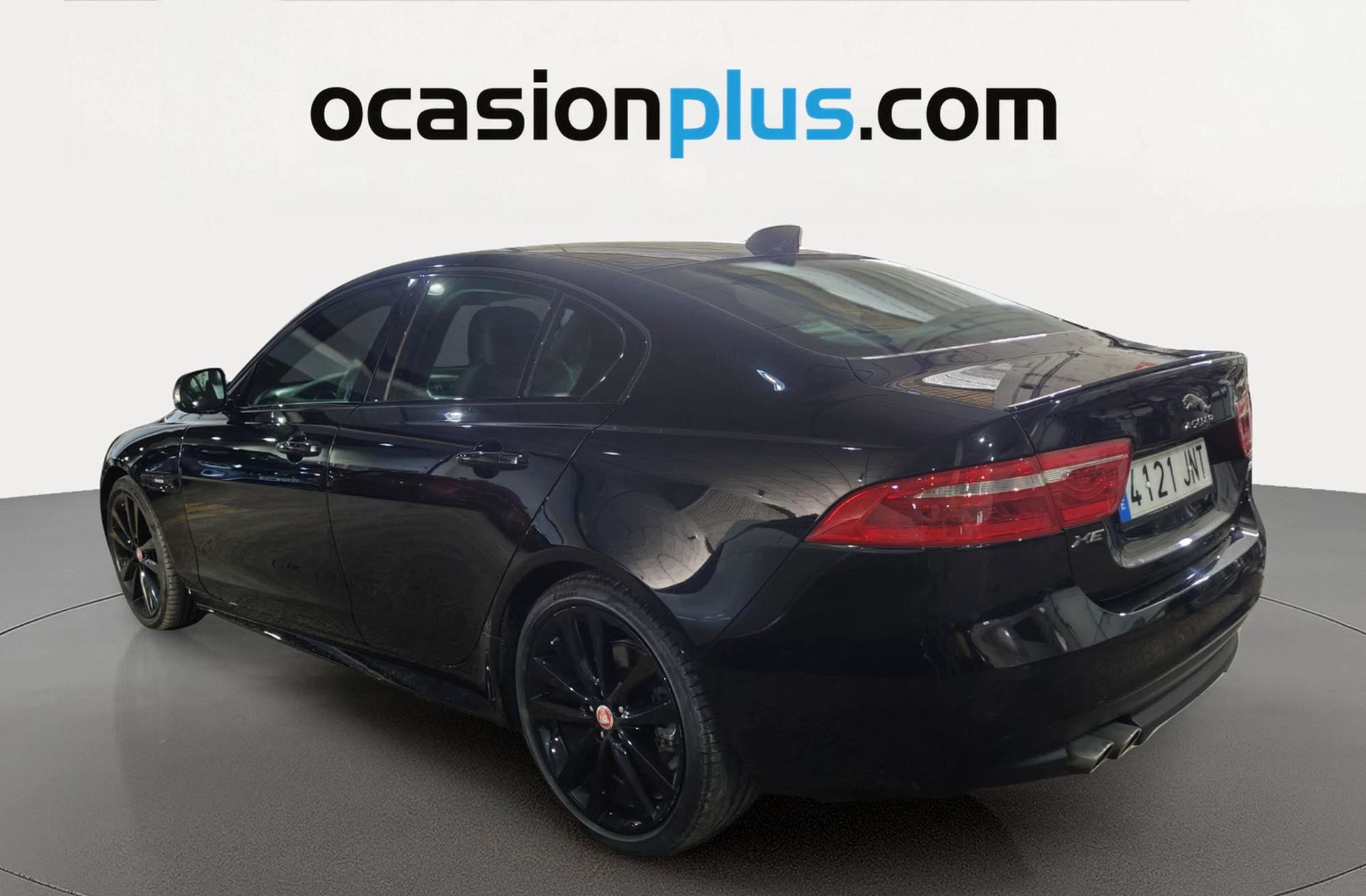 Jaguar XE 2.0 Diesel R-Sport RWD - foto 3