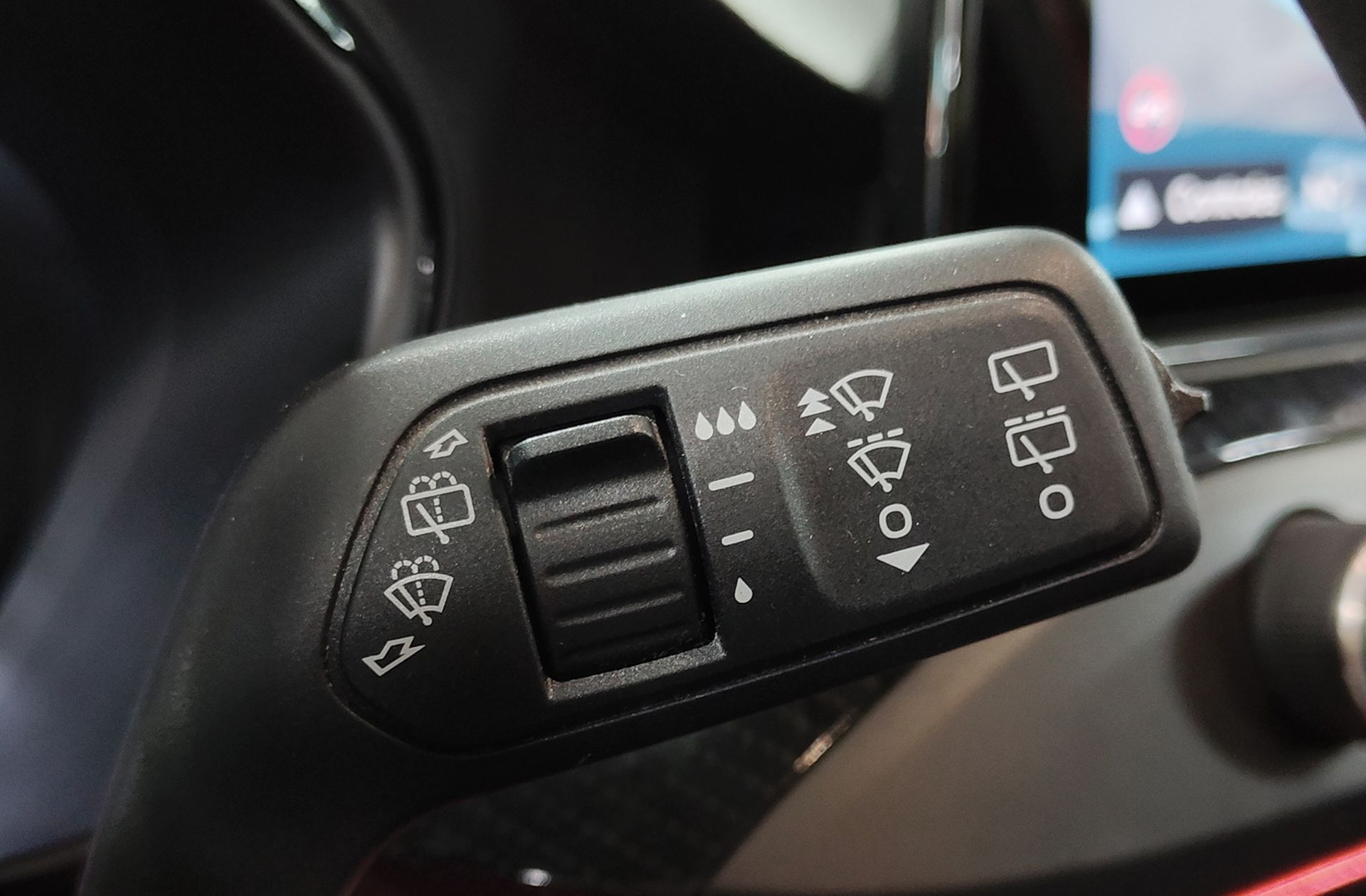 Ford Focus 1.0 EcoBoost ST-Line - foto 31