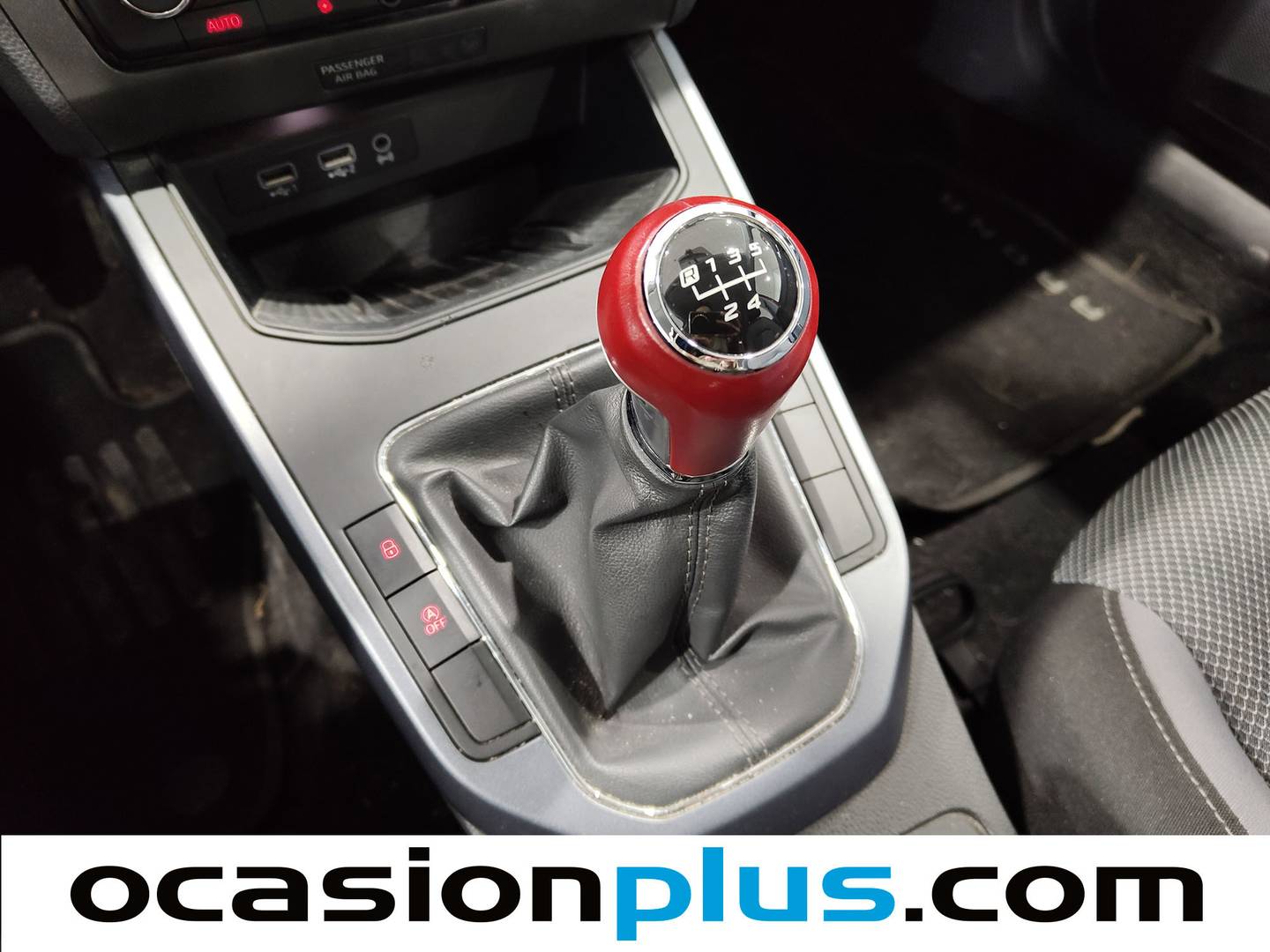 Seat Arona SEAT Arona 1.0 TSI S&S Style (95 CV) de segunda mano